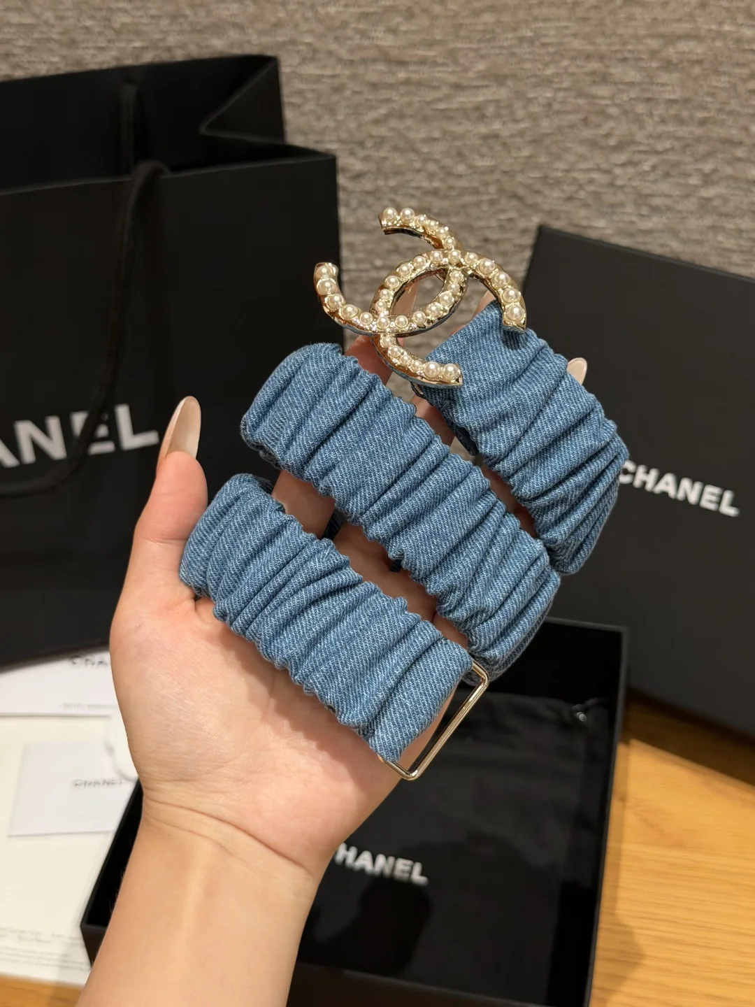 샤넬 램스킨 진주 인터로킹 CC 스트레치 벨트 174307