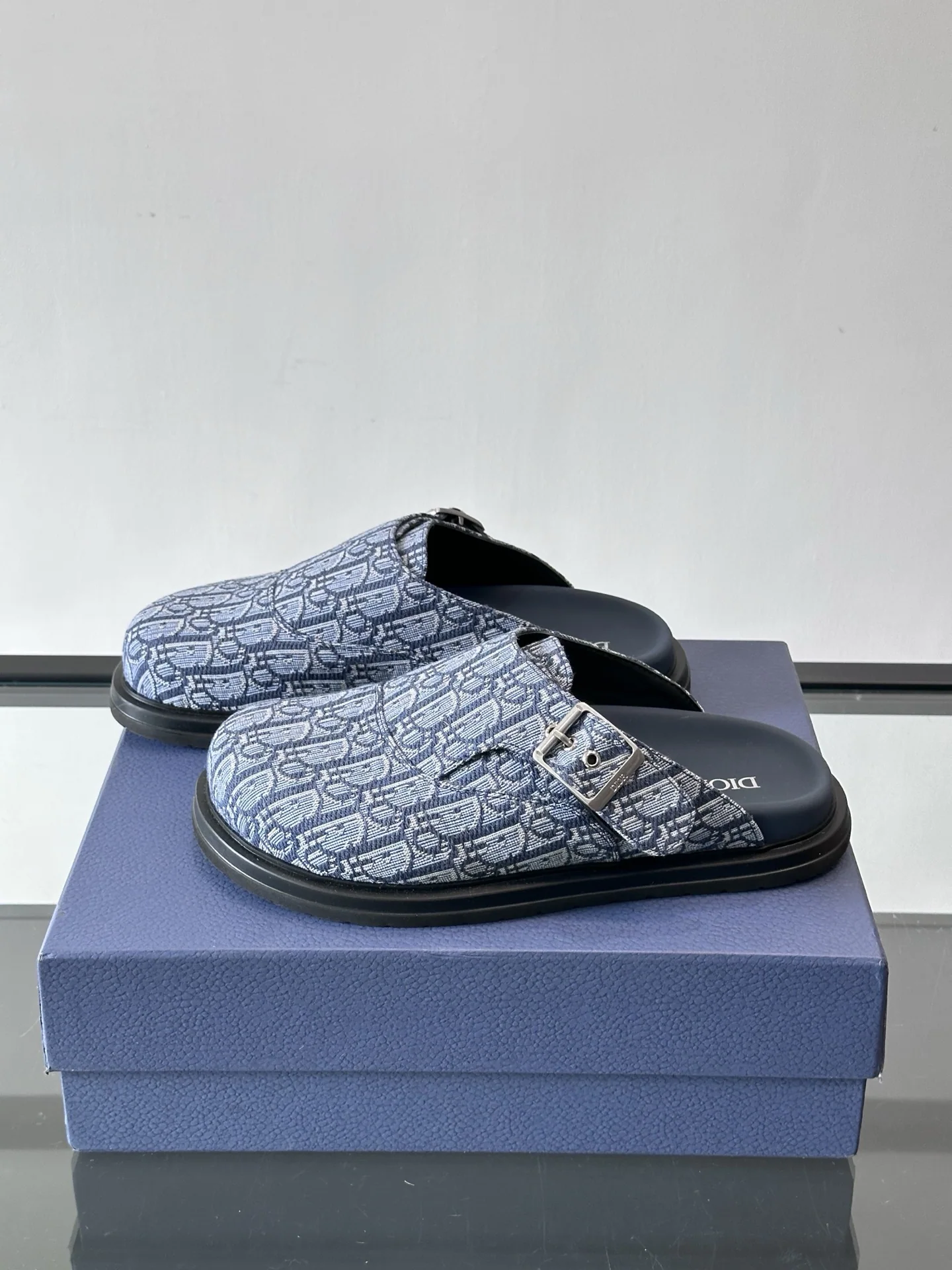 디올 아쿠아 뮬 8770 상세 이미지 3