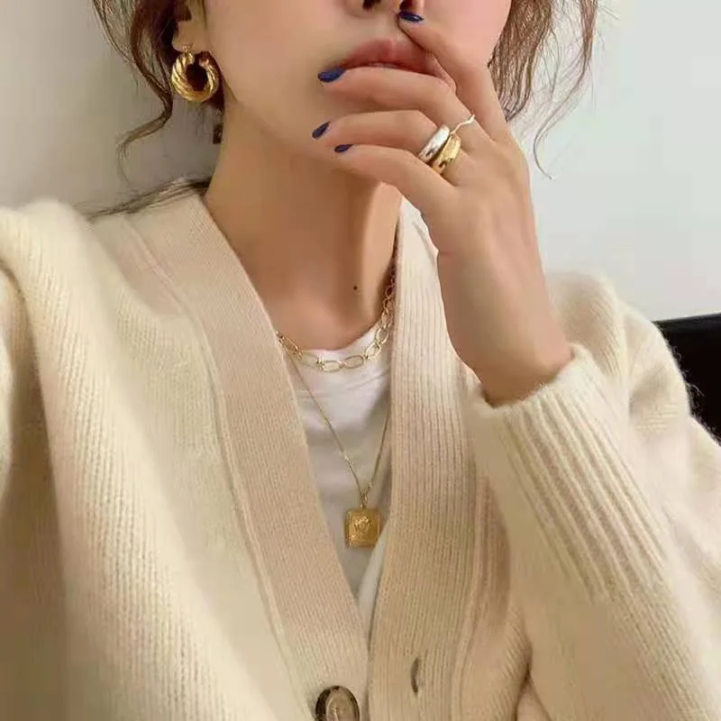 셀린느 트위스트 로프 귀걸이 상세 이미지 2