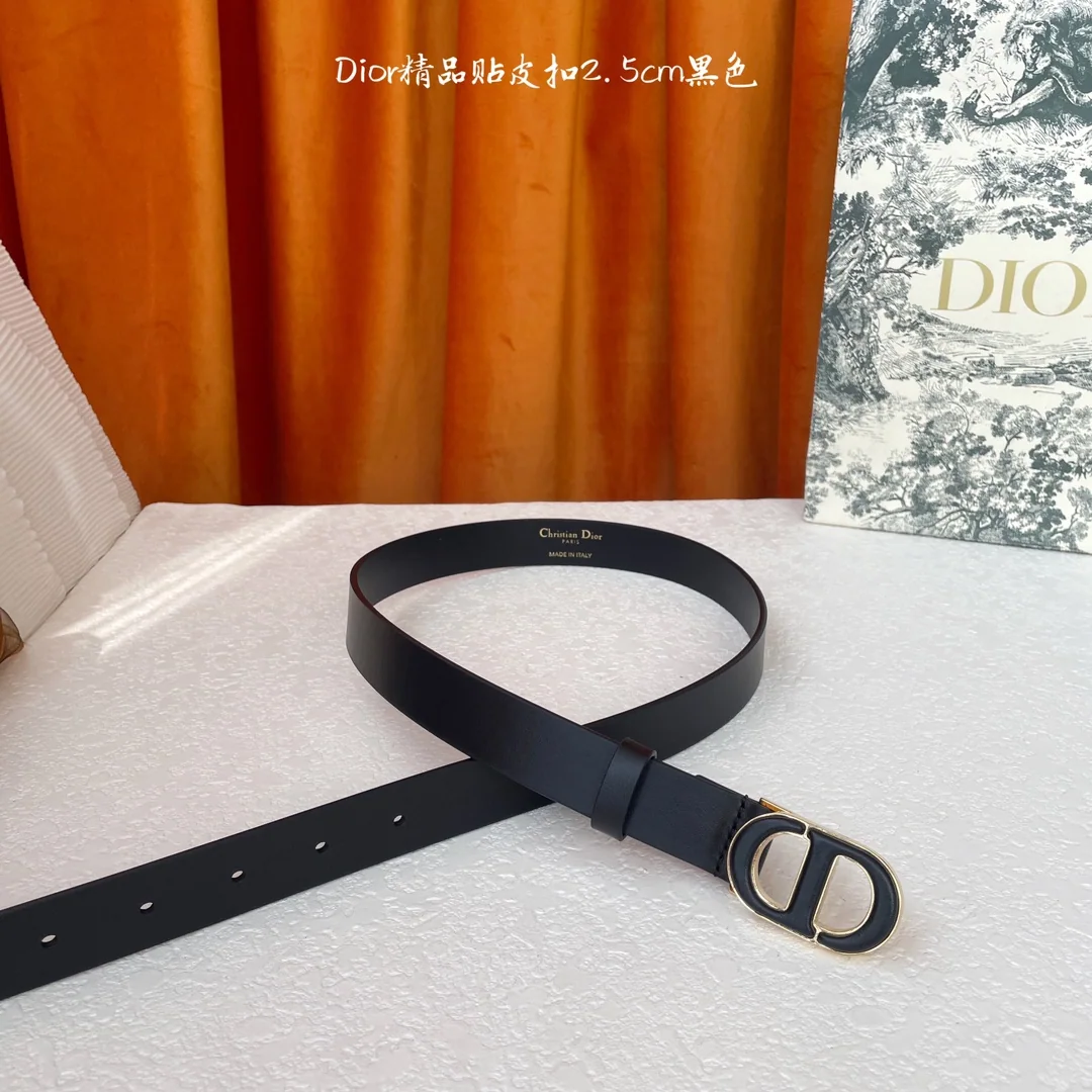 디올 송아지가죽 CD 버클 벨트 상세 이미지 3
