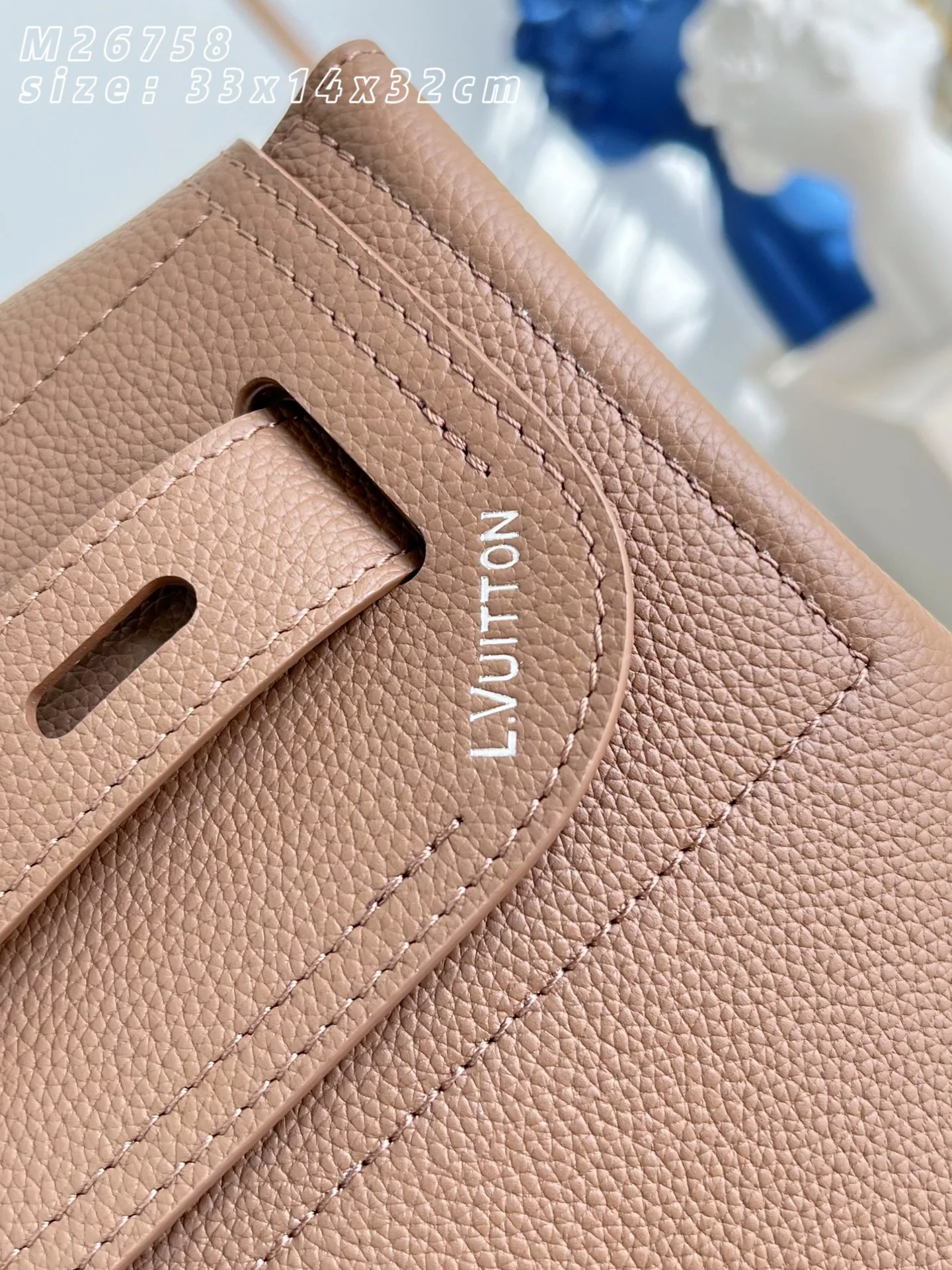 루이비통 M26758 브라운 핸드백 상세 이미지 4