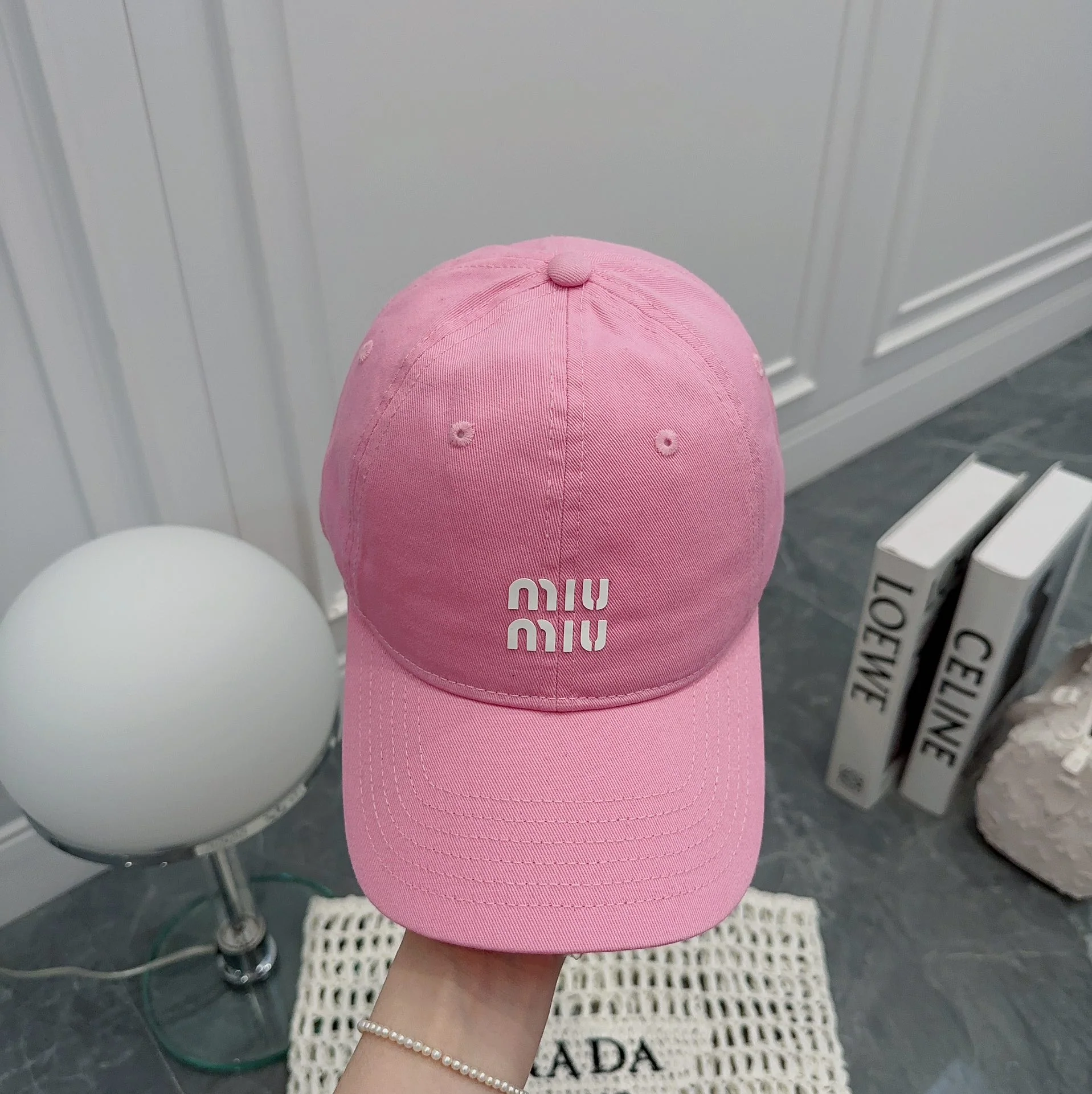 미우미우 모자 79417 Miu Miu Cap 상세 이미지 2