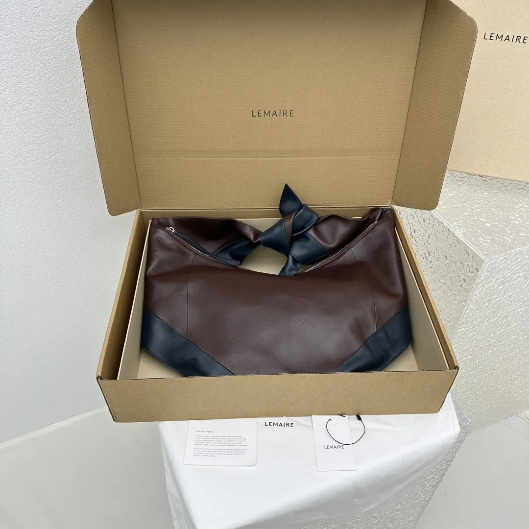 르메르 패치워크 램스킨 드로스트링 반다나 백 130247
