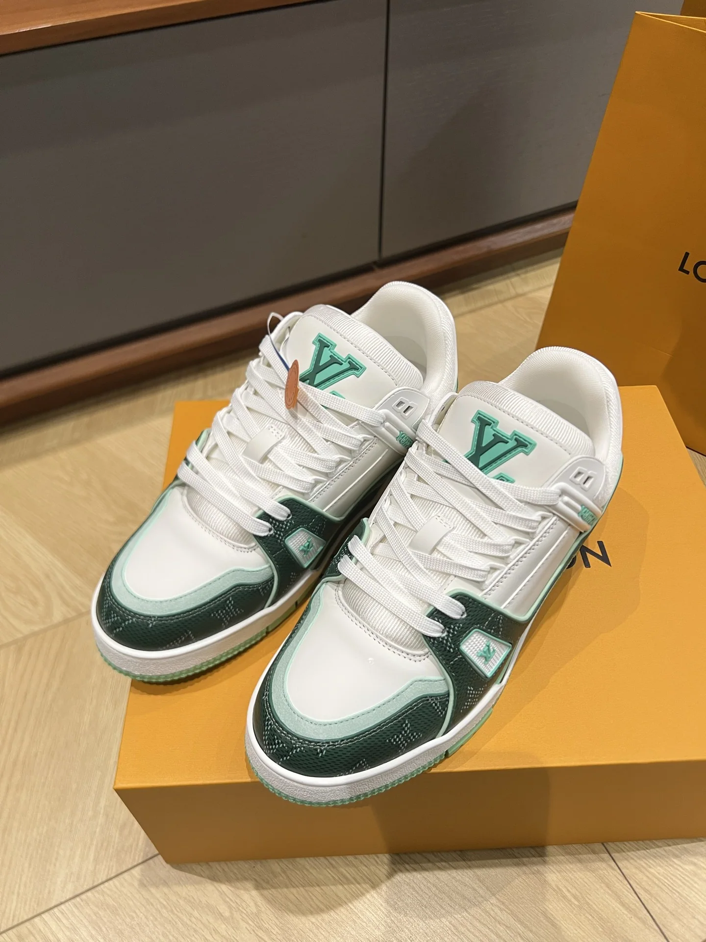루이비통 LV 26 트레이너 신발 상세 이미지 3