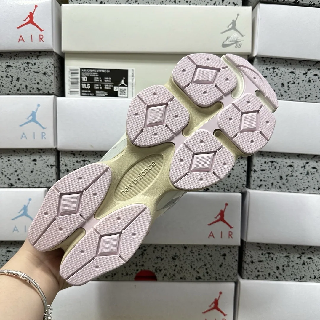 뉴발란스 [C] 9060 U9060GM 202127 New Balance 9060 상세 이미지 4