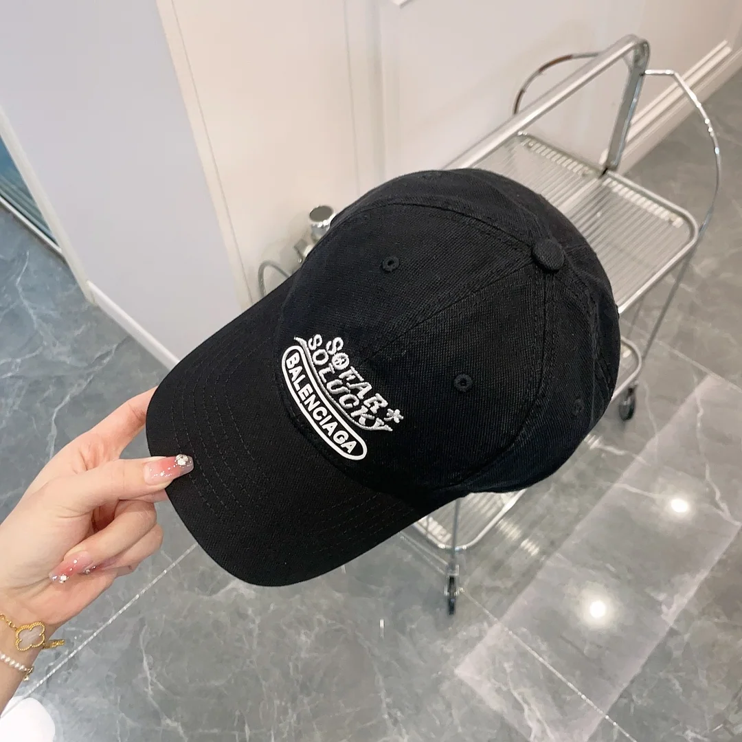 발렌시아가 워시드 면 베이스볼캡 상세 이미지 4