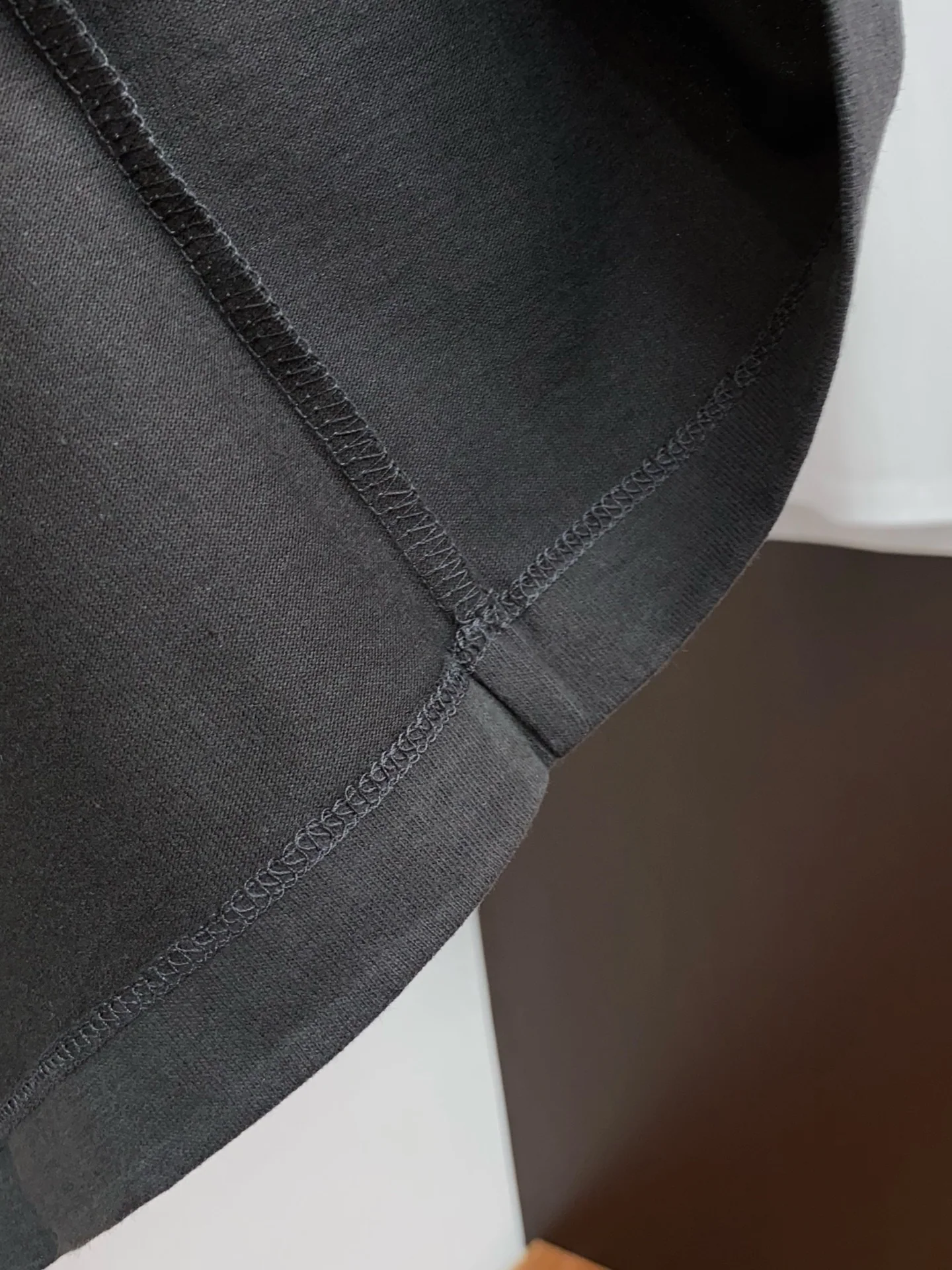 루이비통 코튼 반팔 티셔츠 2026 AW 1663 상세 이미지 6