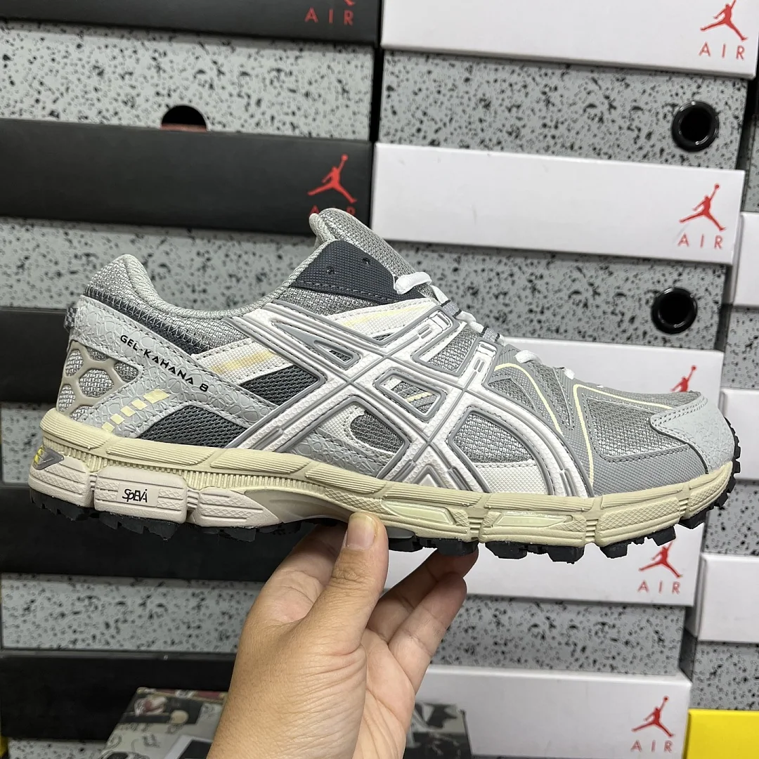 아식스 [XY] 젤 카하나 8 1012A978-028 200335 Asics Gel-Kahana 8 상세 이미지 7