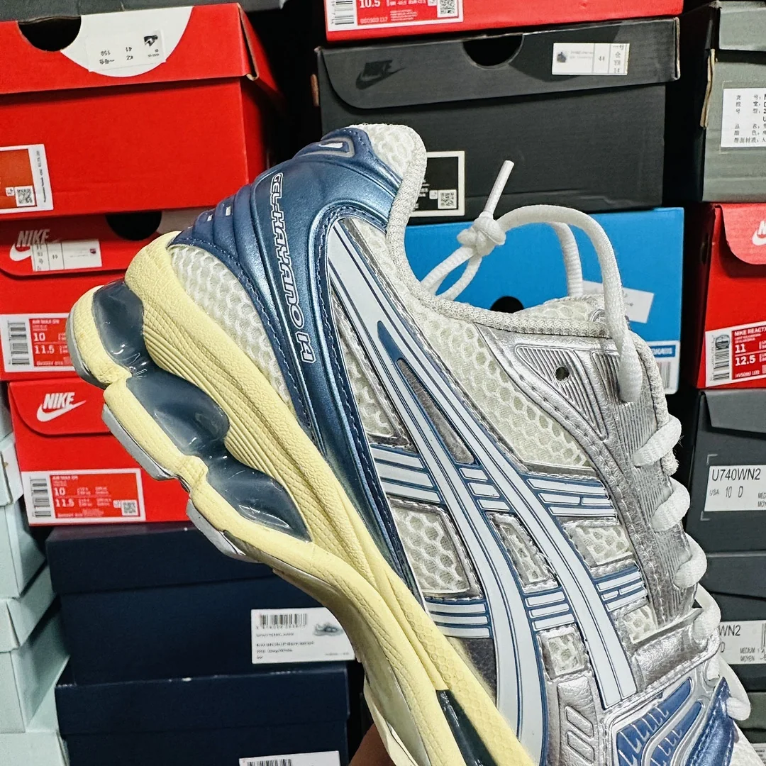 아식스 [TOP] 젤 카야노 14 1203A537-102 200255 Asics Gel-Kayano 14 Cream Metallic Blue 상세 이미지 3