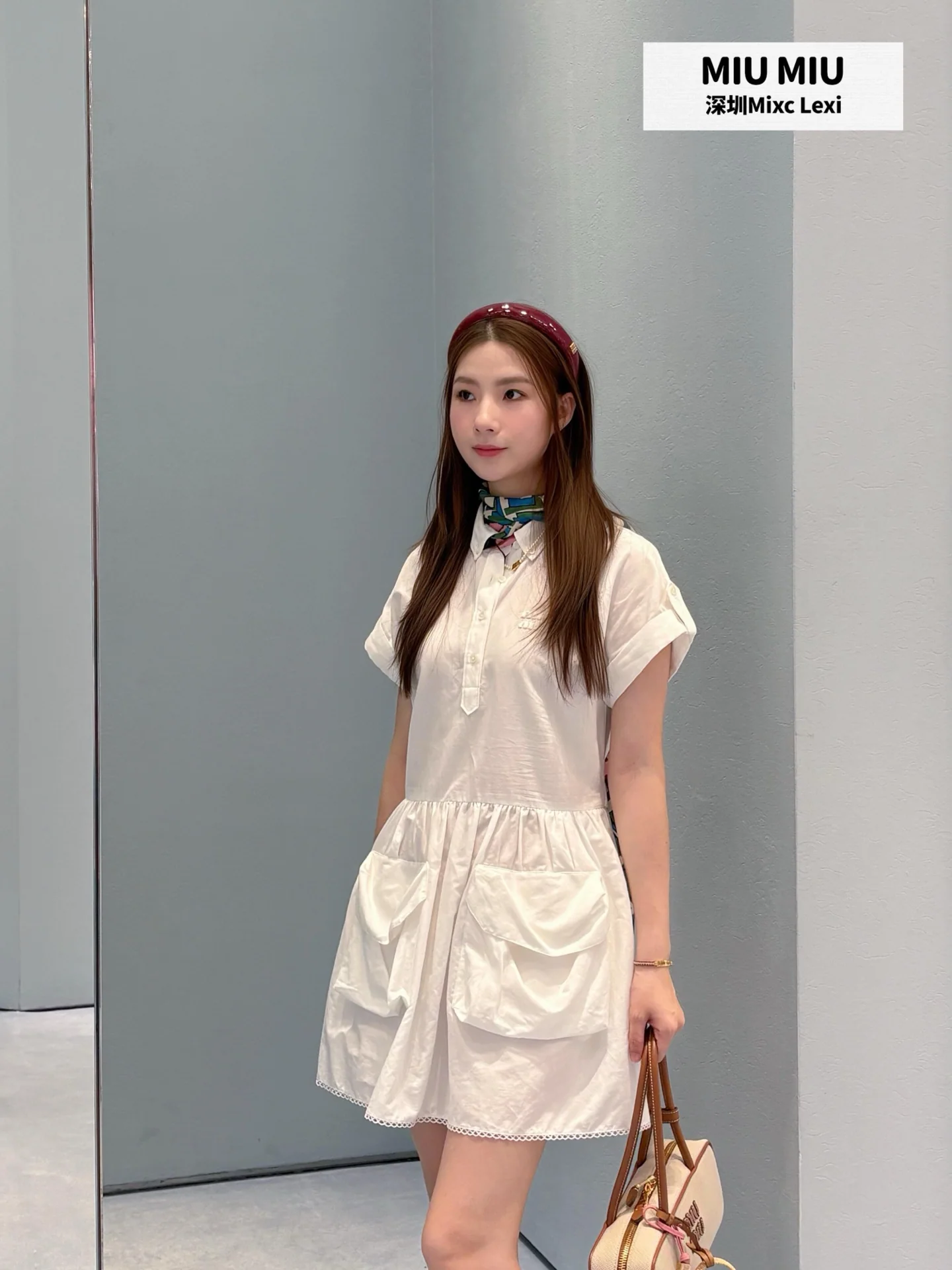 미우미우 로고 코튼 린넨 민소매 원피스 26 SS 상세 이미지 1
