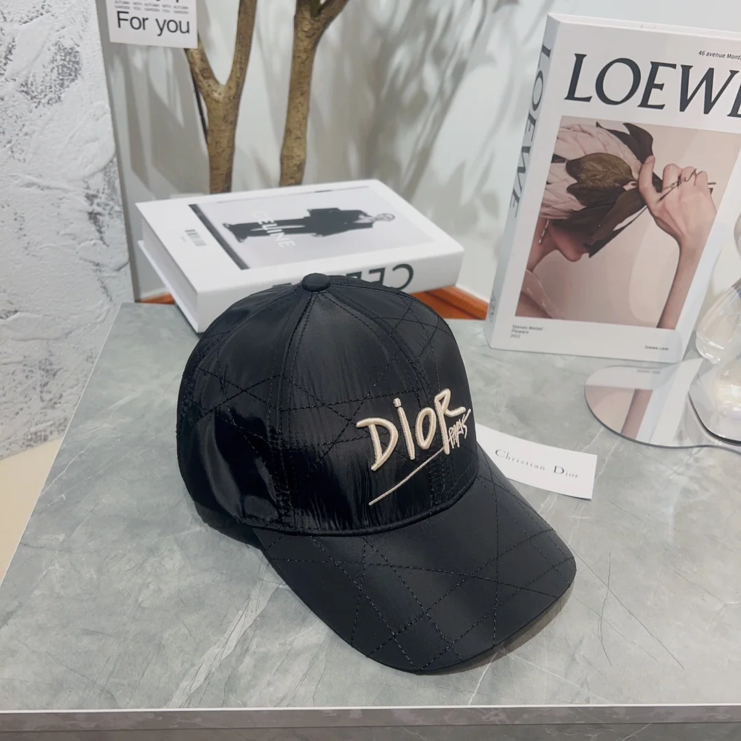 디올 D 로고 베이스볼 캡 상세 이미지 3