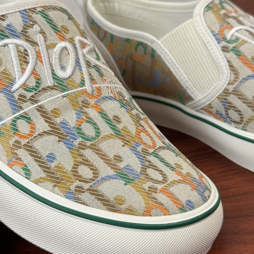디올 26SS 런웨이 자수 솔트윈드 캐주얼 로퍼 남성 슬립온 신발 154408 Dior Sneakers 상세 이미지 5