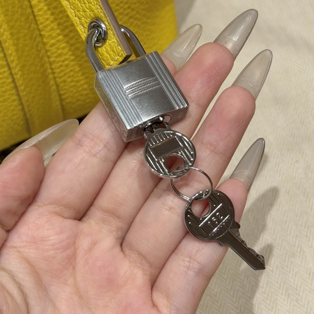 에르메스 피코탄 락 18 cm 가죽 가방 상세 이미지 9