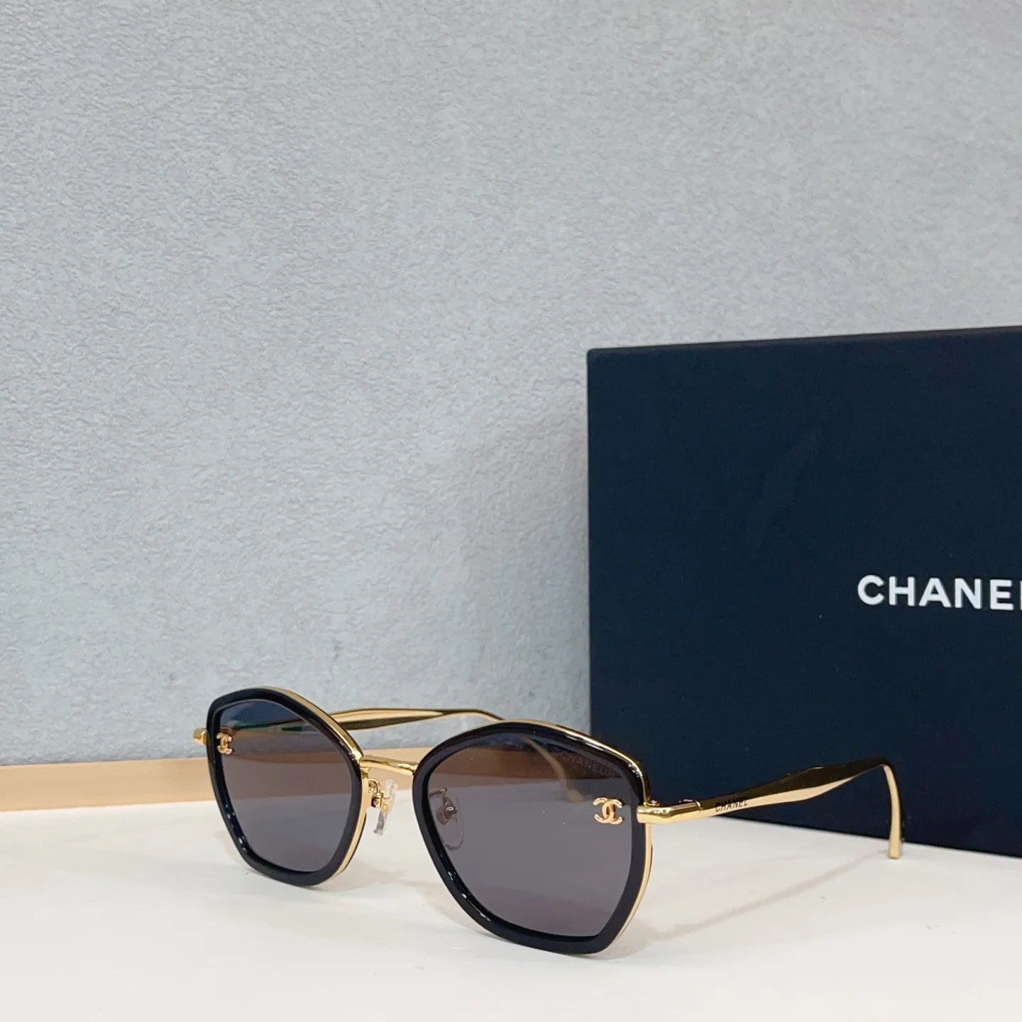 샤넬 선글라스 56782 Chanel Sunglasses 상세 이미지 2