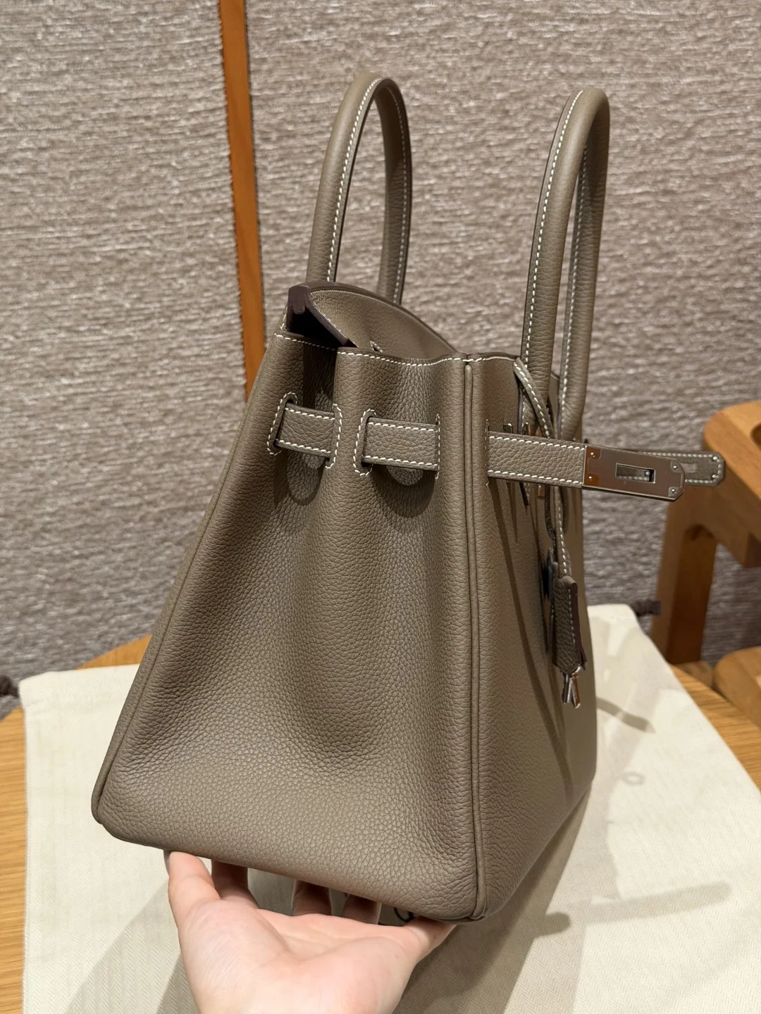에르메스 버킨 토고 가죽 가방 30 cm 상세 이미지 2