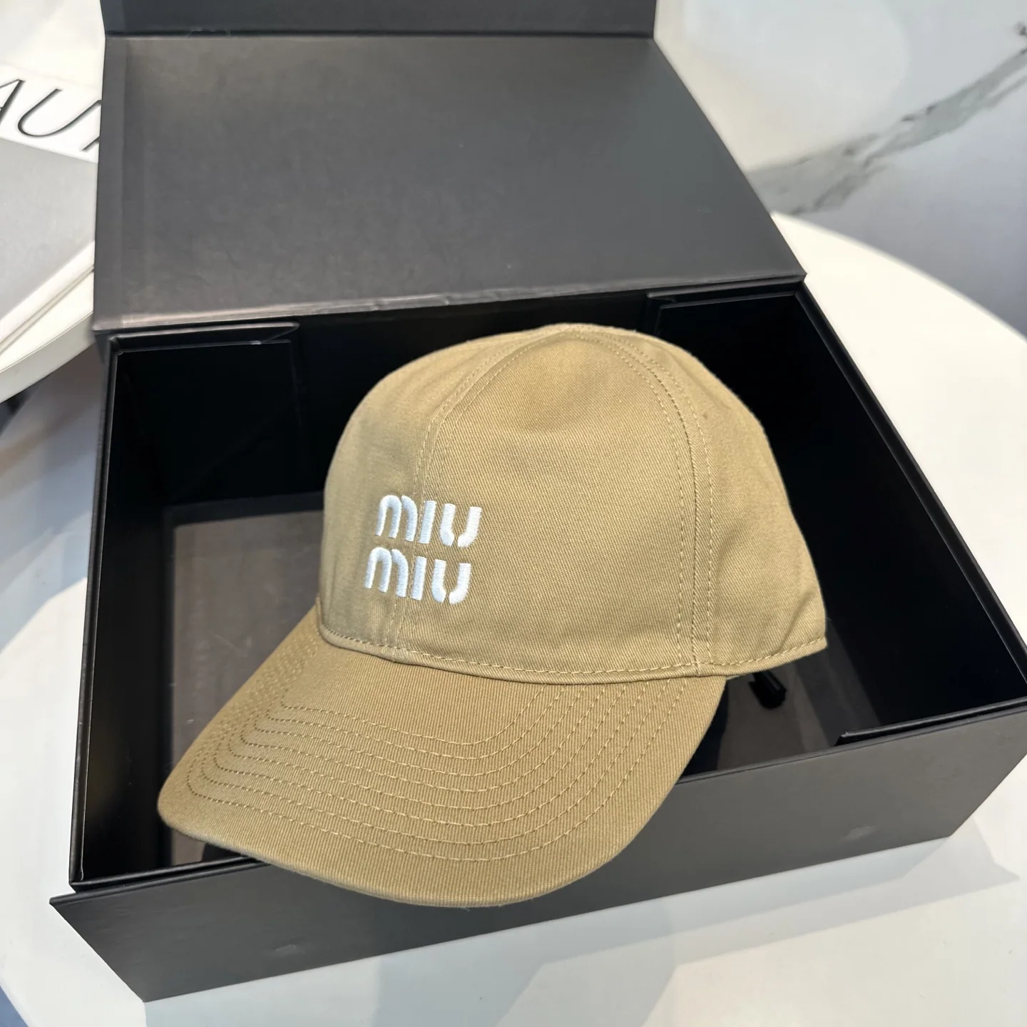 미우미우 모자 81112 Miu Miu Cap 상세 이미지 7