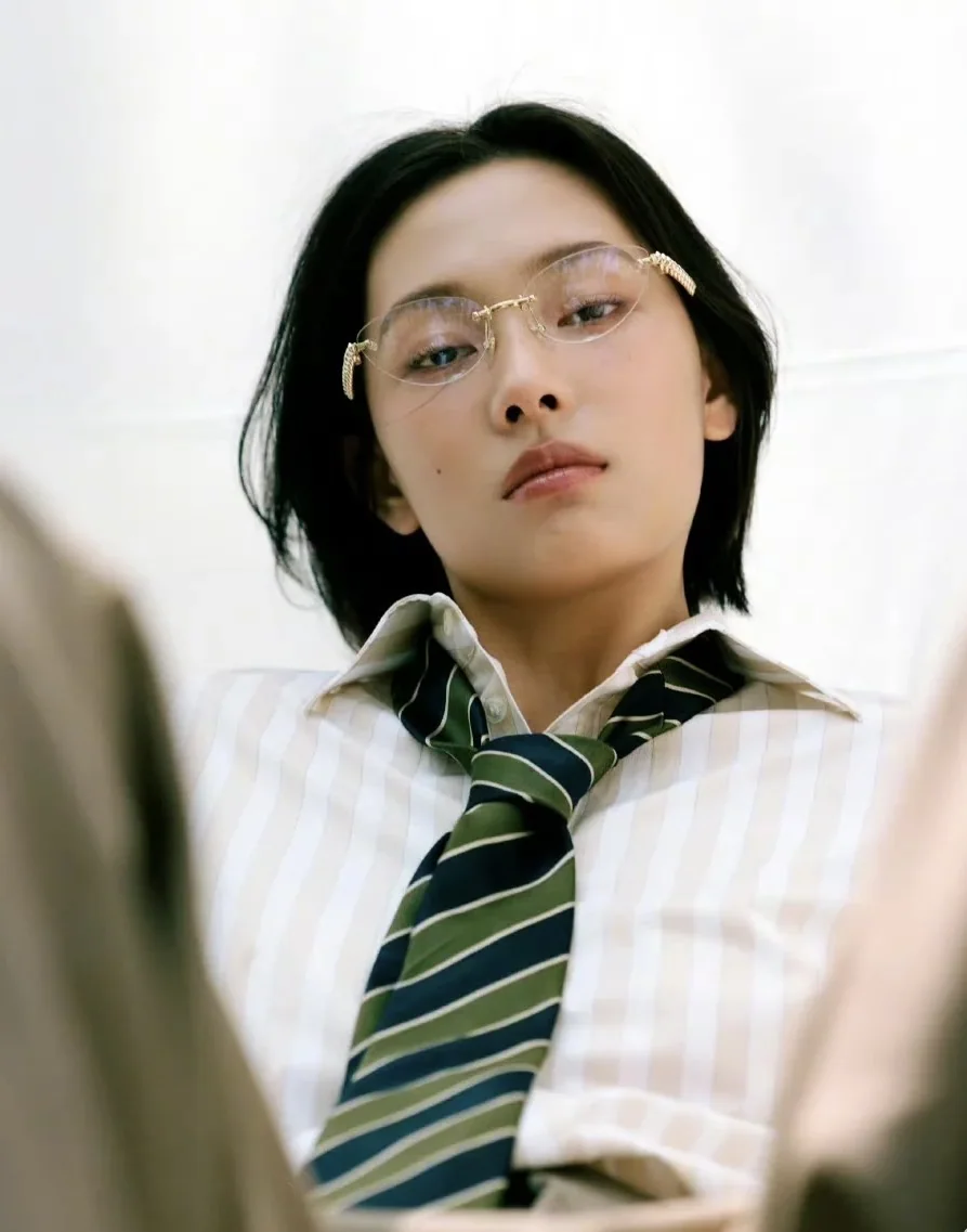 까르띠에 CT0543 S 선글라스 S 상세 이미지 1