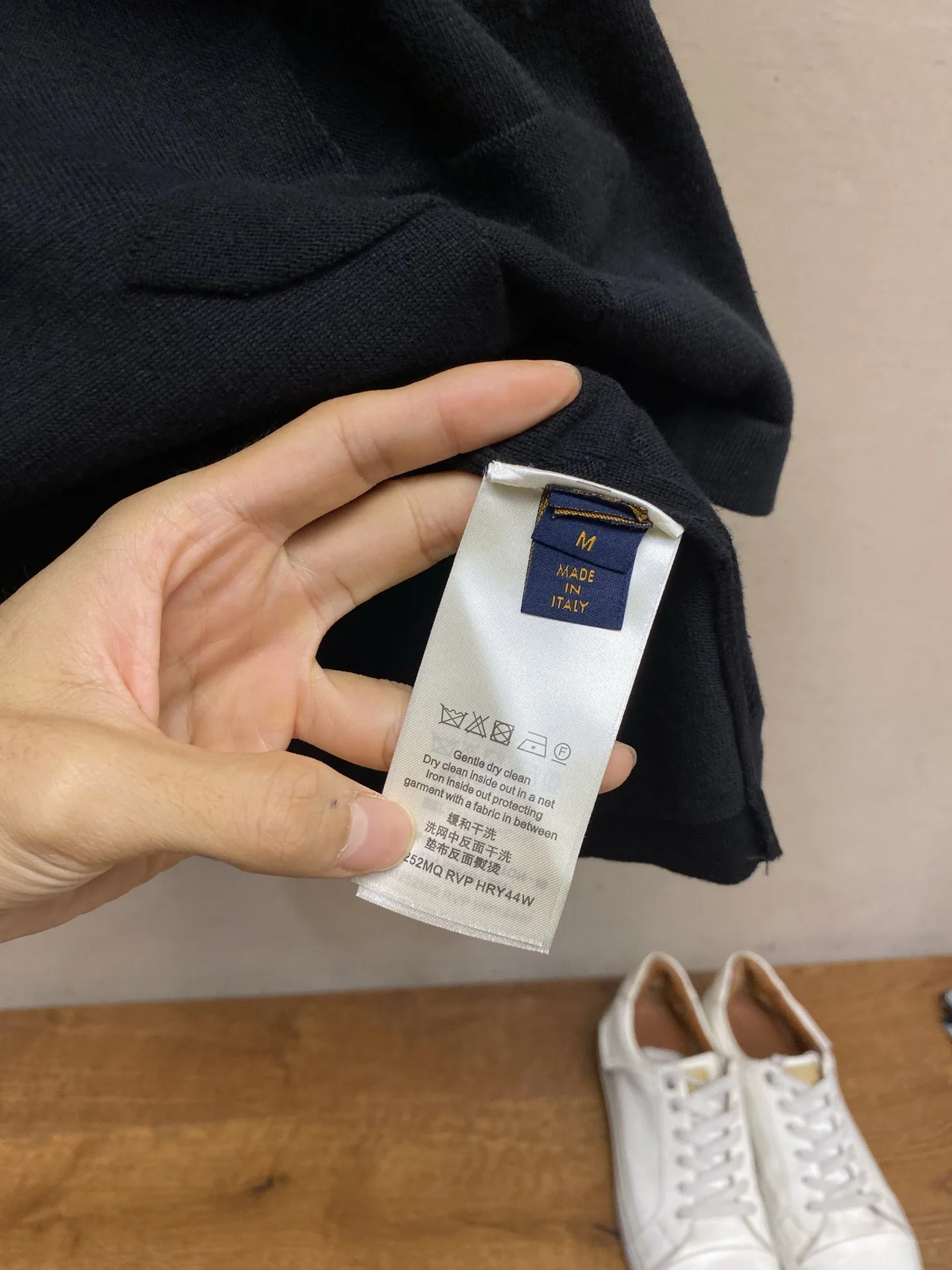 루이비통 모노그램 자카드 반팔 티셔츠 상세 이미지 8