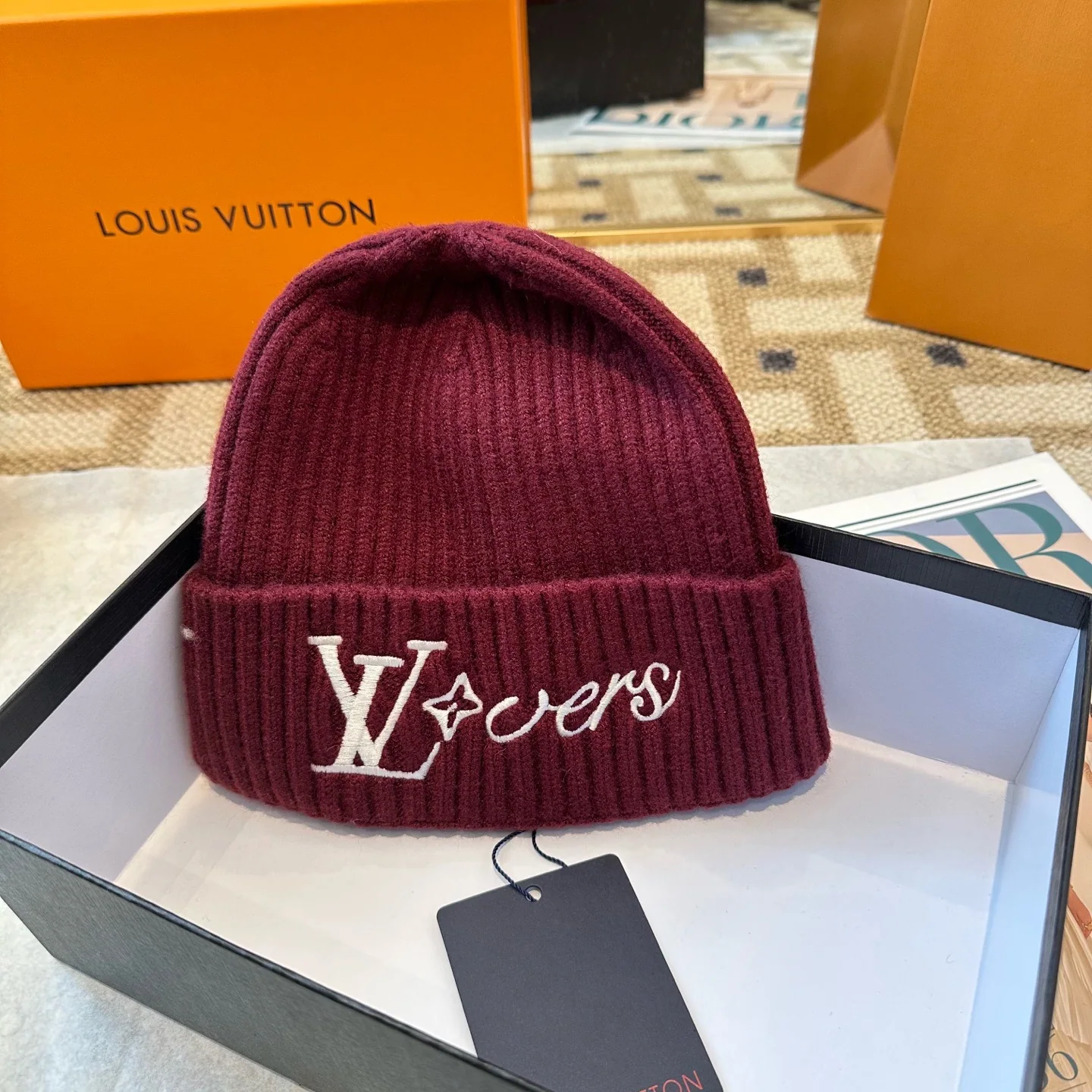 루이비통 LV 로고 자수 니트 비니 모자 상세 이미지 7