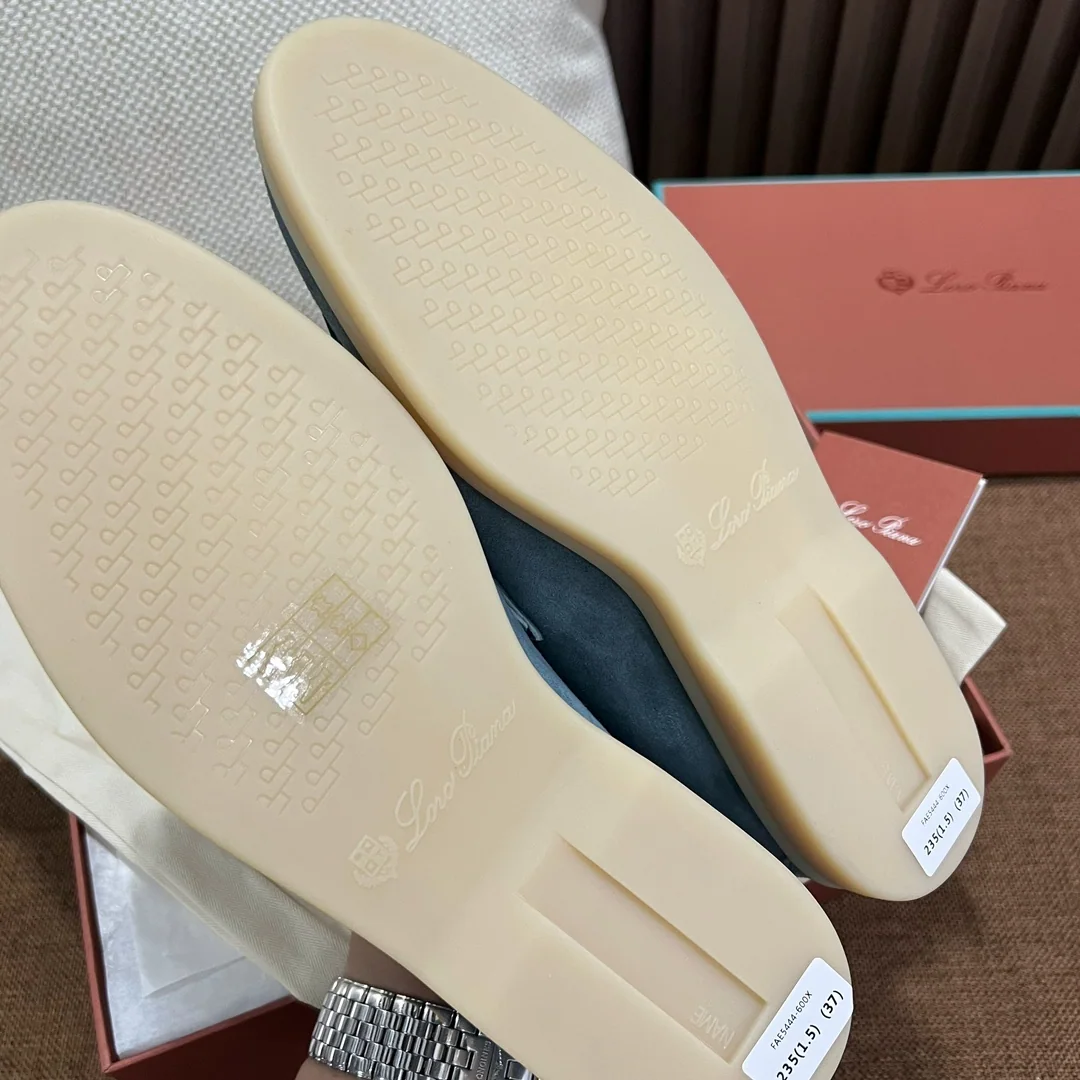로로피아나 사파이어 블루 천연가죽 로퍼 9769 상세 이미지 9