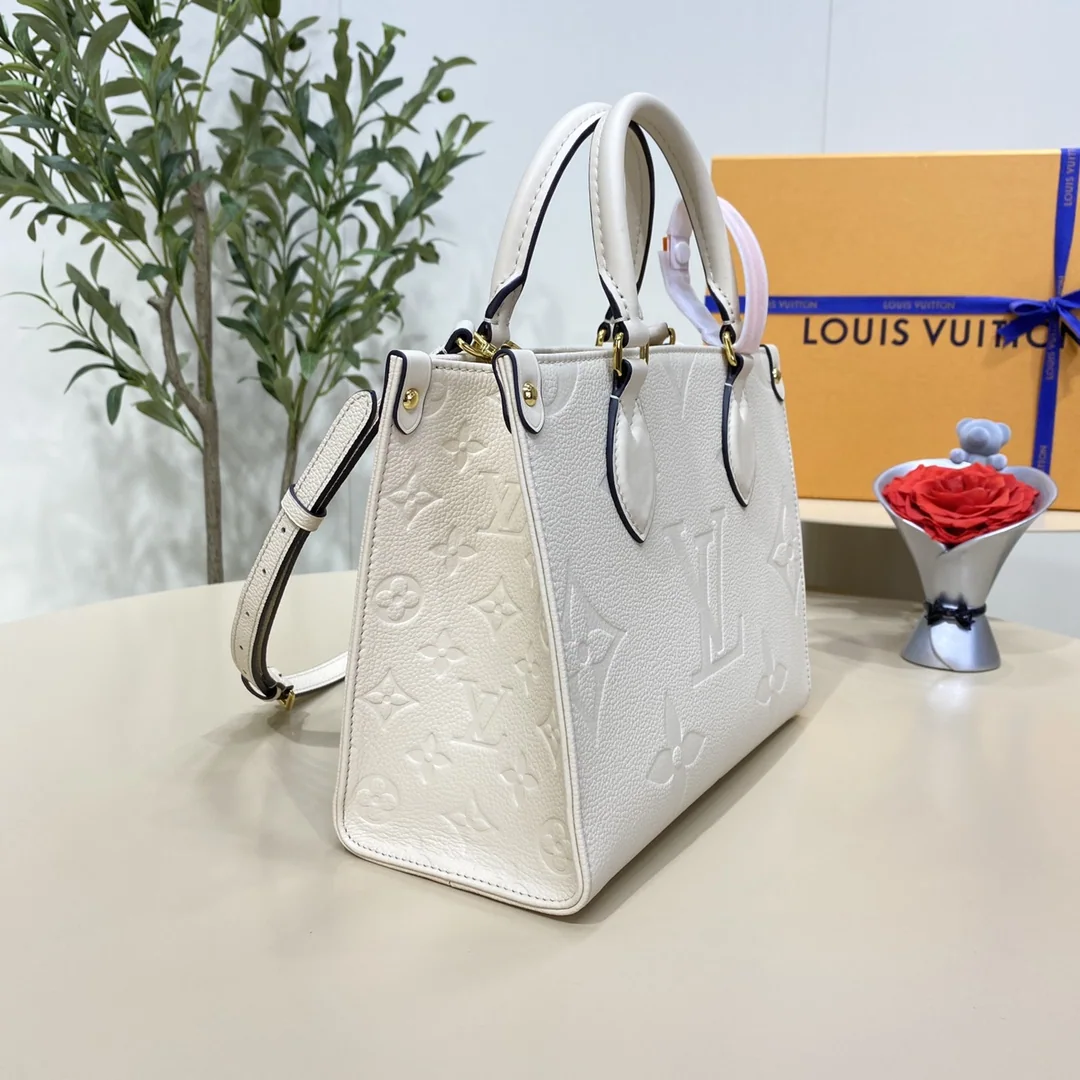 루이비통 ONTHEGO 크림 화이트 가방 M46569 상세 이미지 3