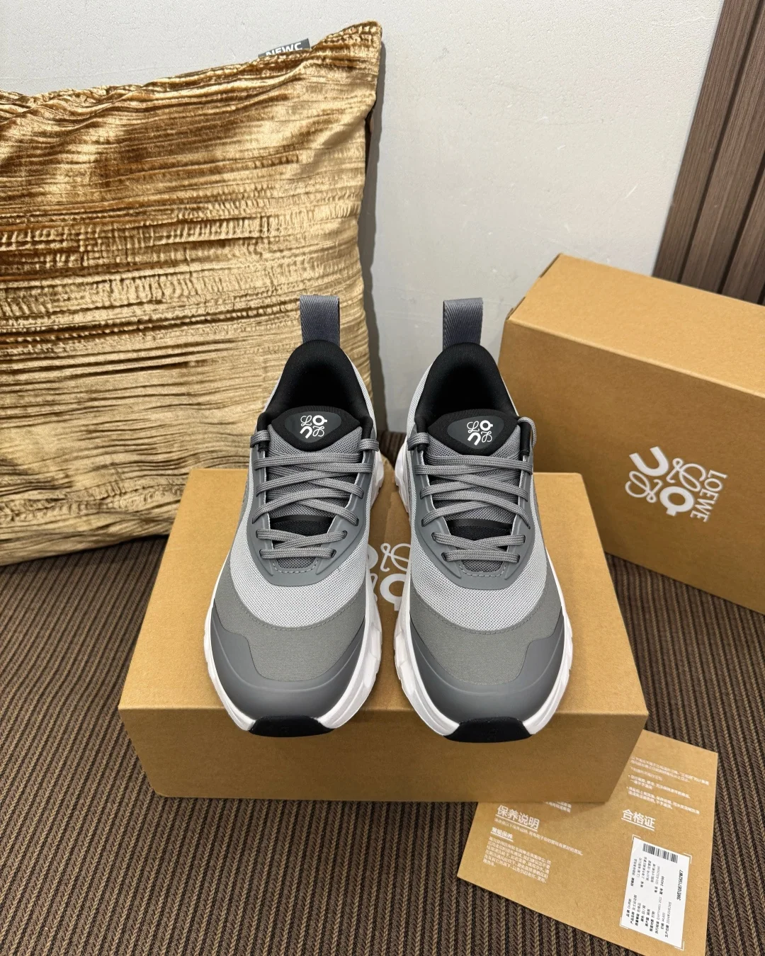 로에베 스니커즈 메시 187650