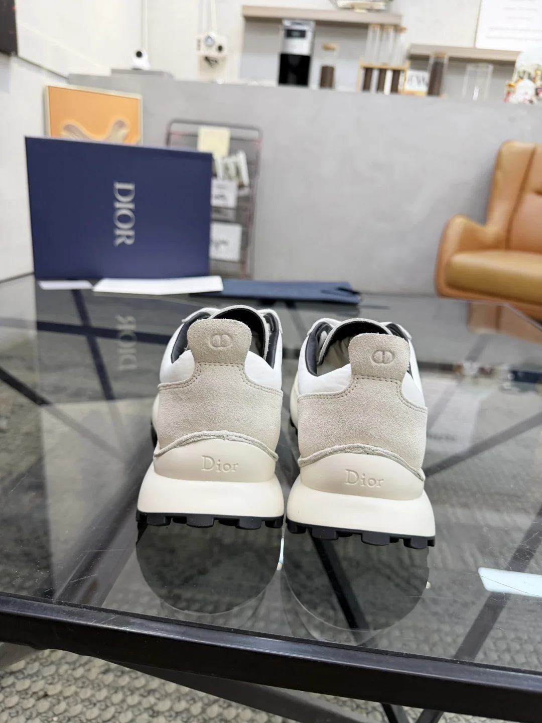 디올 스웨이드 캔버스 스니커즈 상세 이미지 8