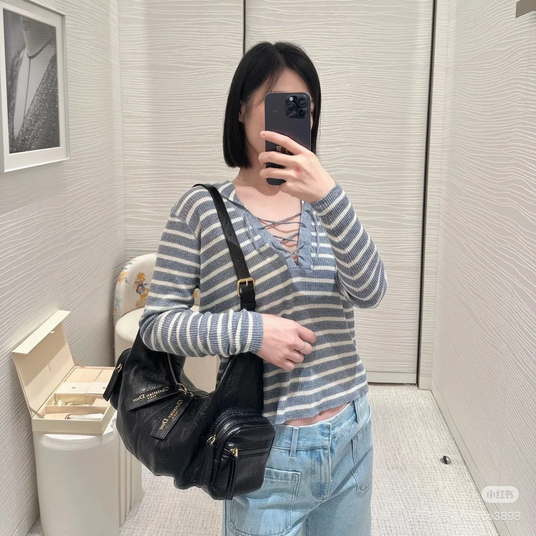 디올 린넨 혼방 스트라이프 V넥 니트 가디건 25 FW 상세 이미지 7