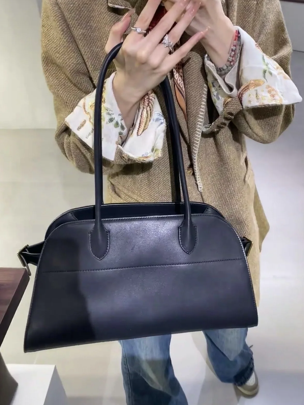 더로우 가방 상세 이미지 7