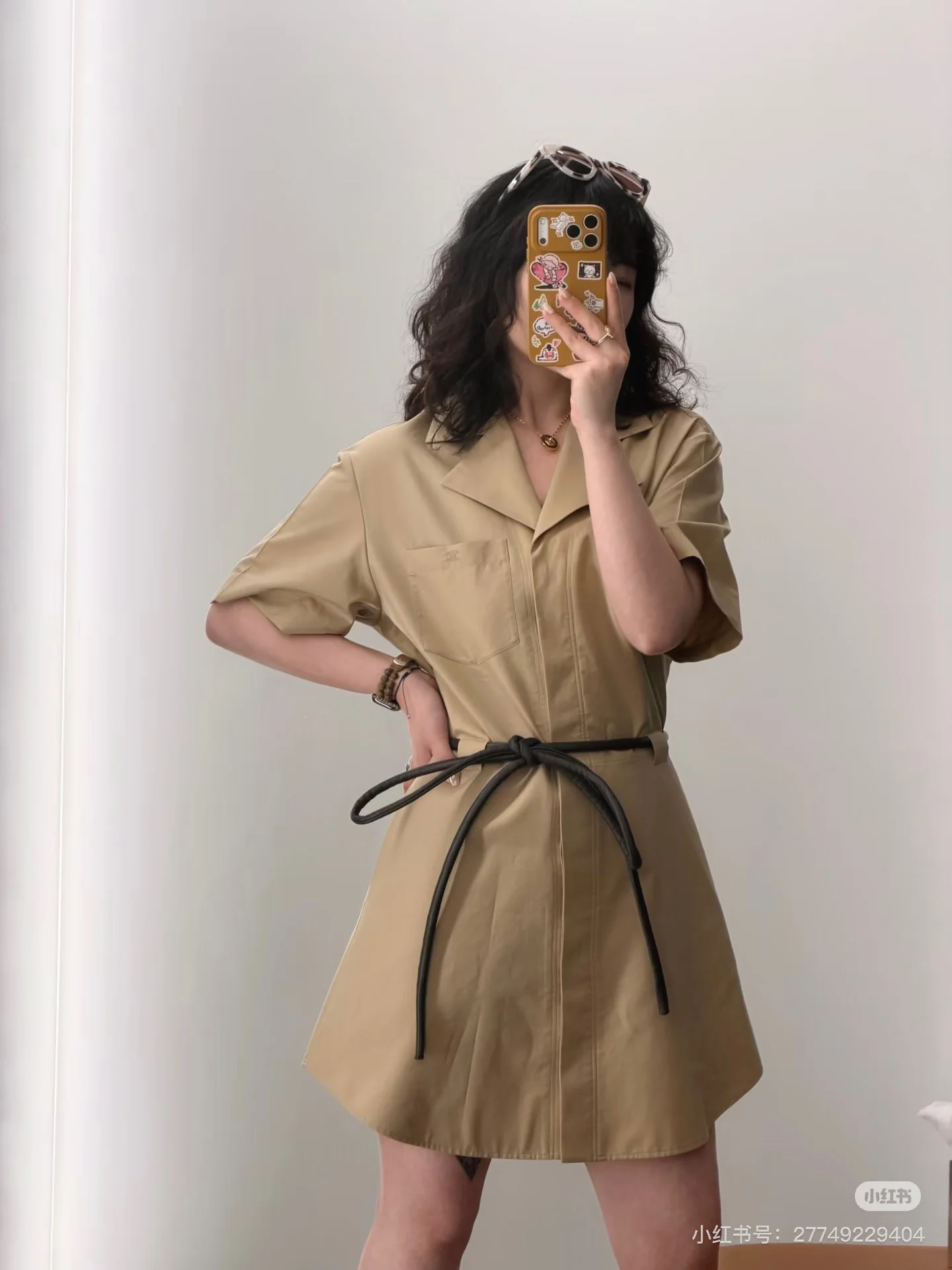 셀린느 카키 컬러 여성 린넨 원피스 26 SS 상세 이미지 2