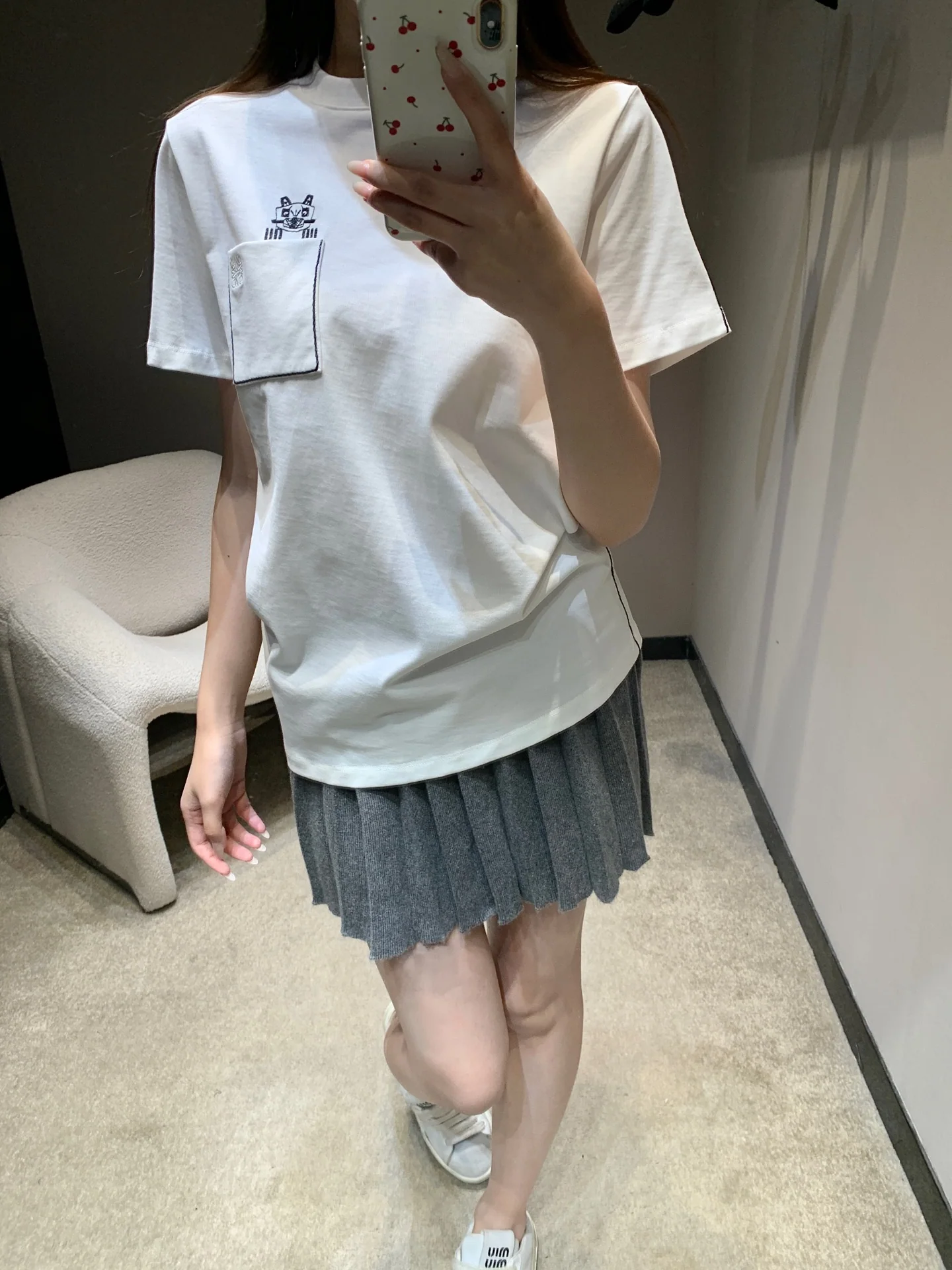 루이비통 자수 오버핏 코튼 반팔 티셔츠 5917 상세 이미지 2