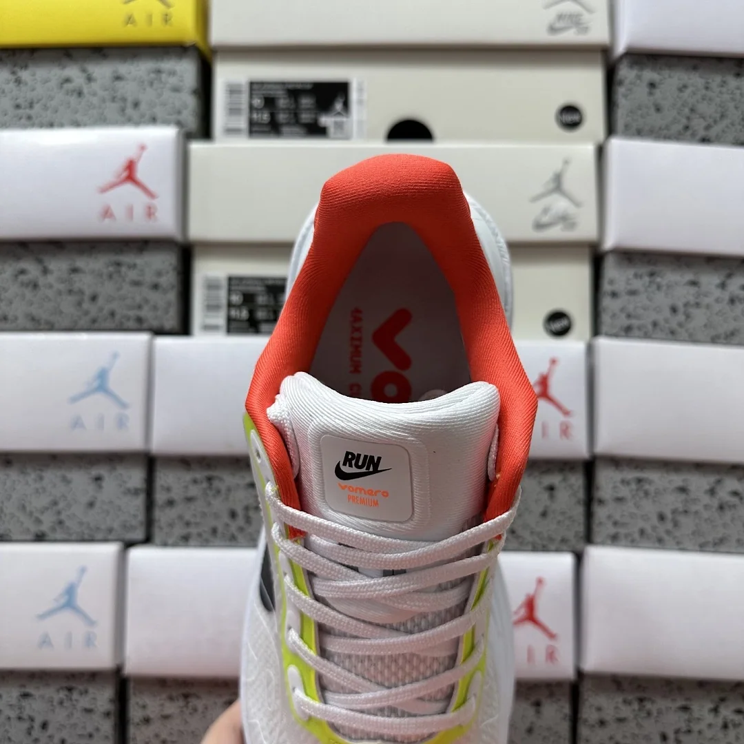 나이키 [5A] 보메로 프리미엄 화이트 옐로우 HQ2050-140 201641 Nike Vomero Premium 상세 이미지 5