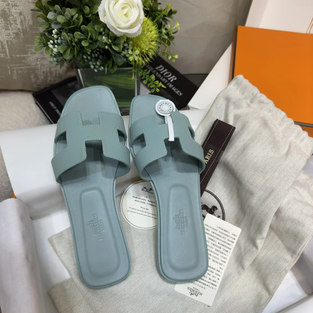 에르메스 야자수 무늬 카프스킨 마카롱 H 슬리퍼 상세 이미지 6