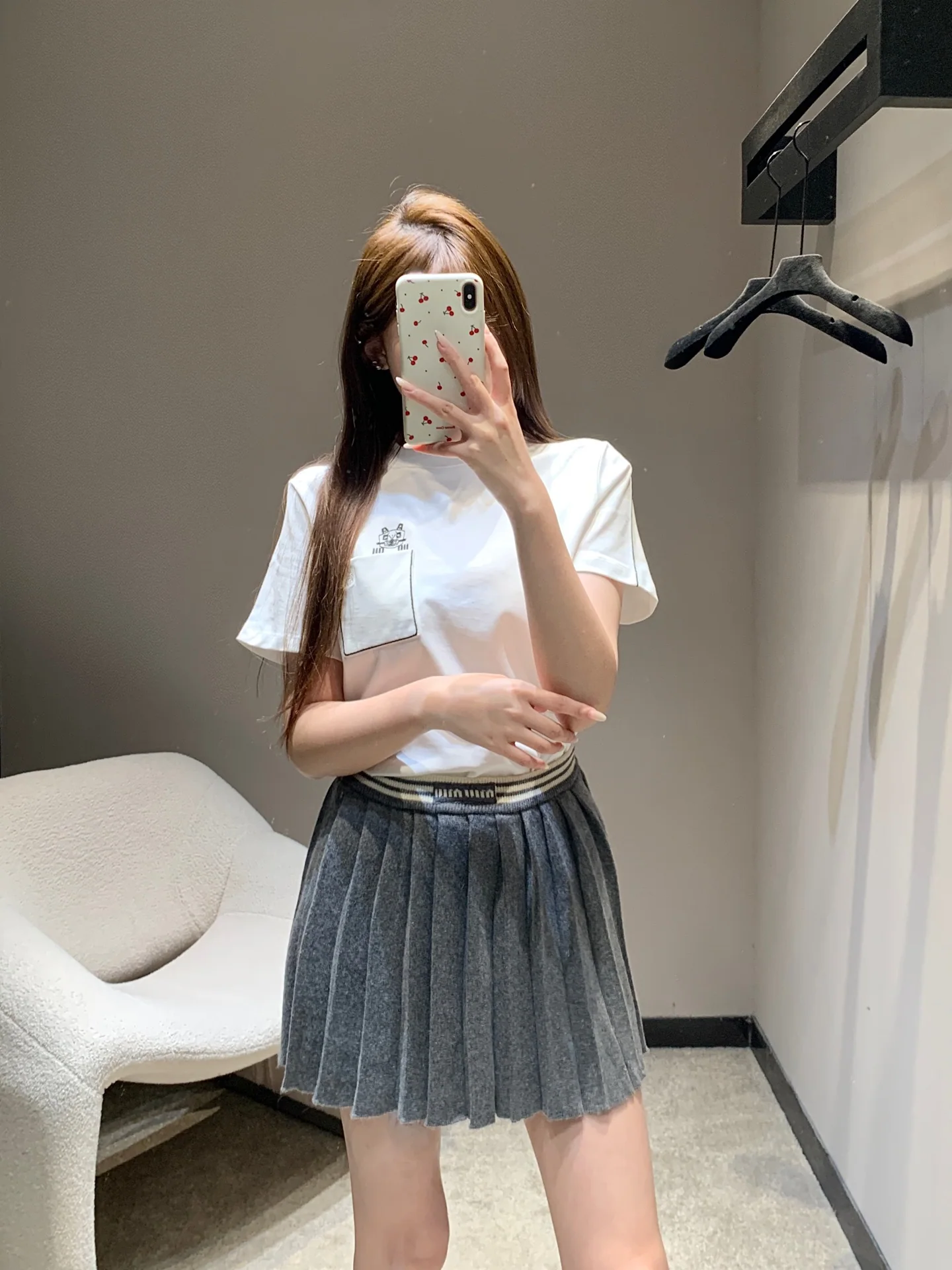 루이비통 자수 오버핏 코튼 반팔 티셔츠 5917 상세 이미지 7