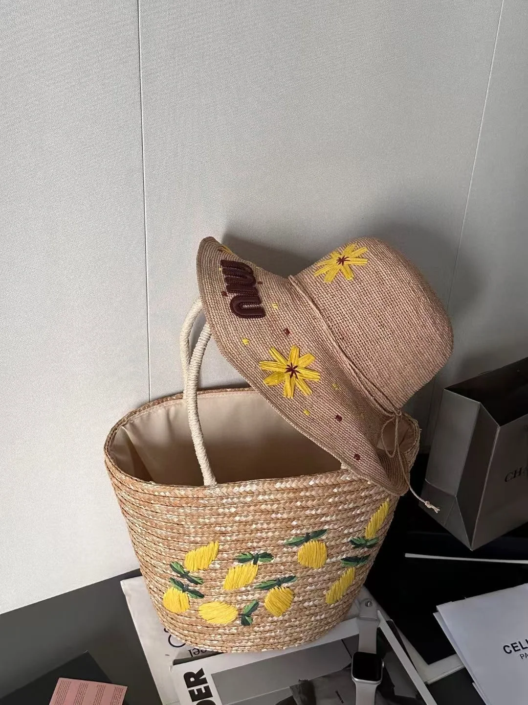미우미우 라피아 선햇 모자 상세 이미지 6
