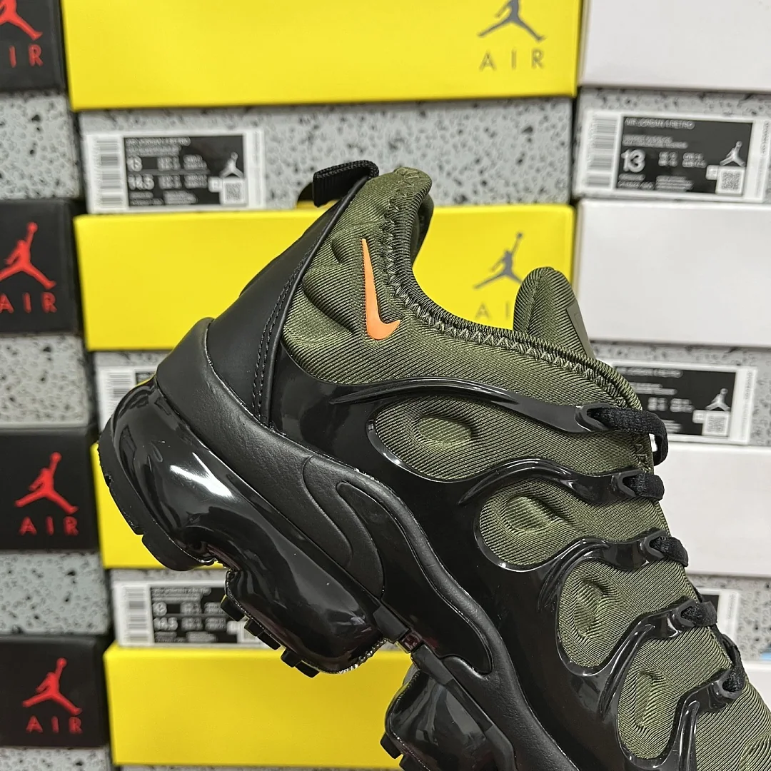 나이키 [OT] 에어 베이퍼맥스 플러스 DQ4688-300 201575 Nike Air VaporMax Plus Rough Green Dark 상세 이미지 4