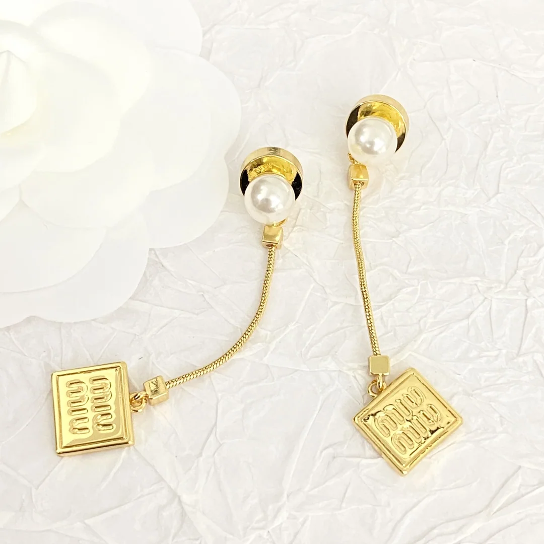 미우미우 귀걸이 61233 Miu Miu Earrings 상세 이미지 6