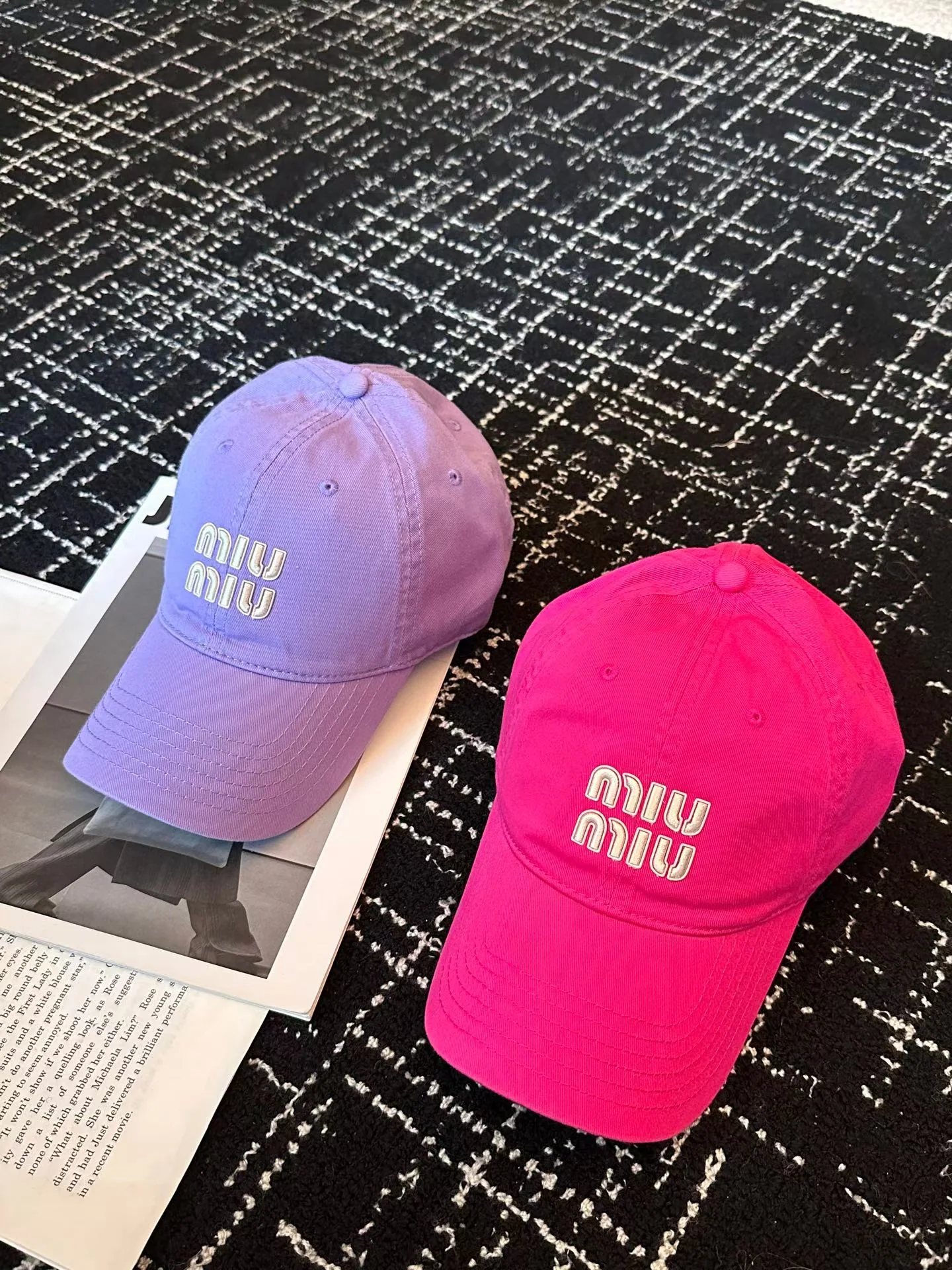 미우미우 모자 80809 Miu Miu Cap 상세 이미지 4