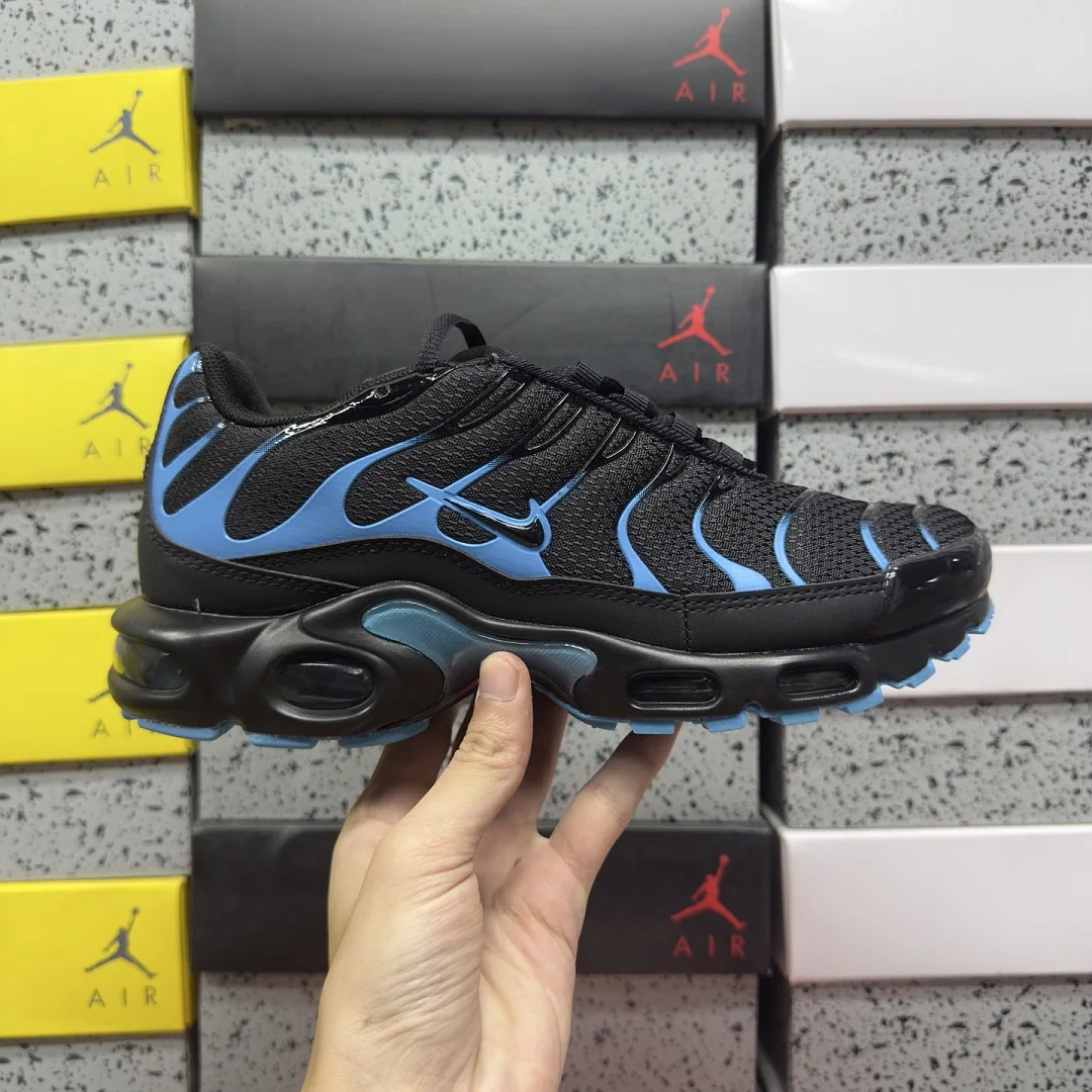 나이키 [BD] 에어 맥스 플러스 DM0032-005 201917 Nike Air Max Plus Black University Blue 상세 이미지 9