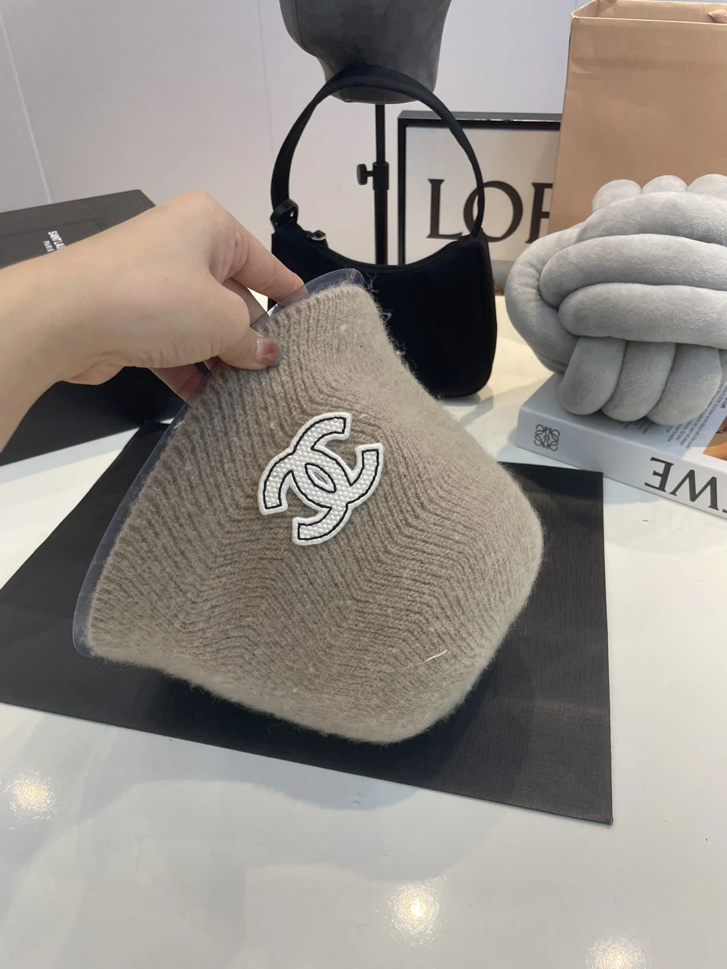샤넬 울 버킷 햇 모자 상세 이미지 3