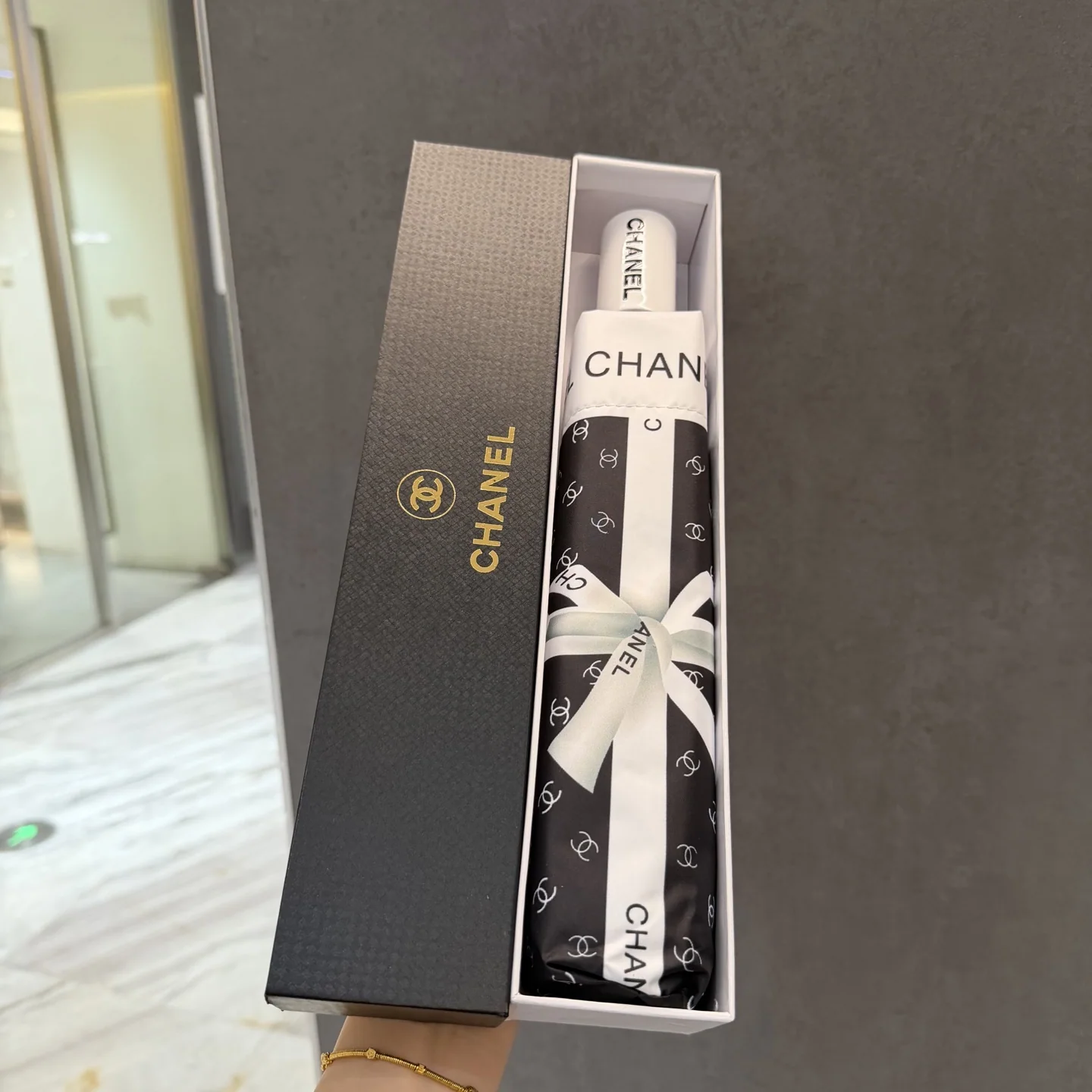 샤넬 3 단 자동 접이식 우산 상세 이미지 1