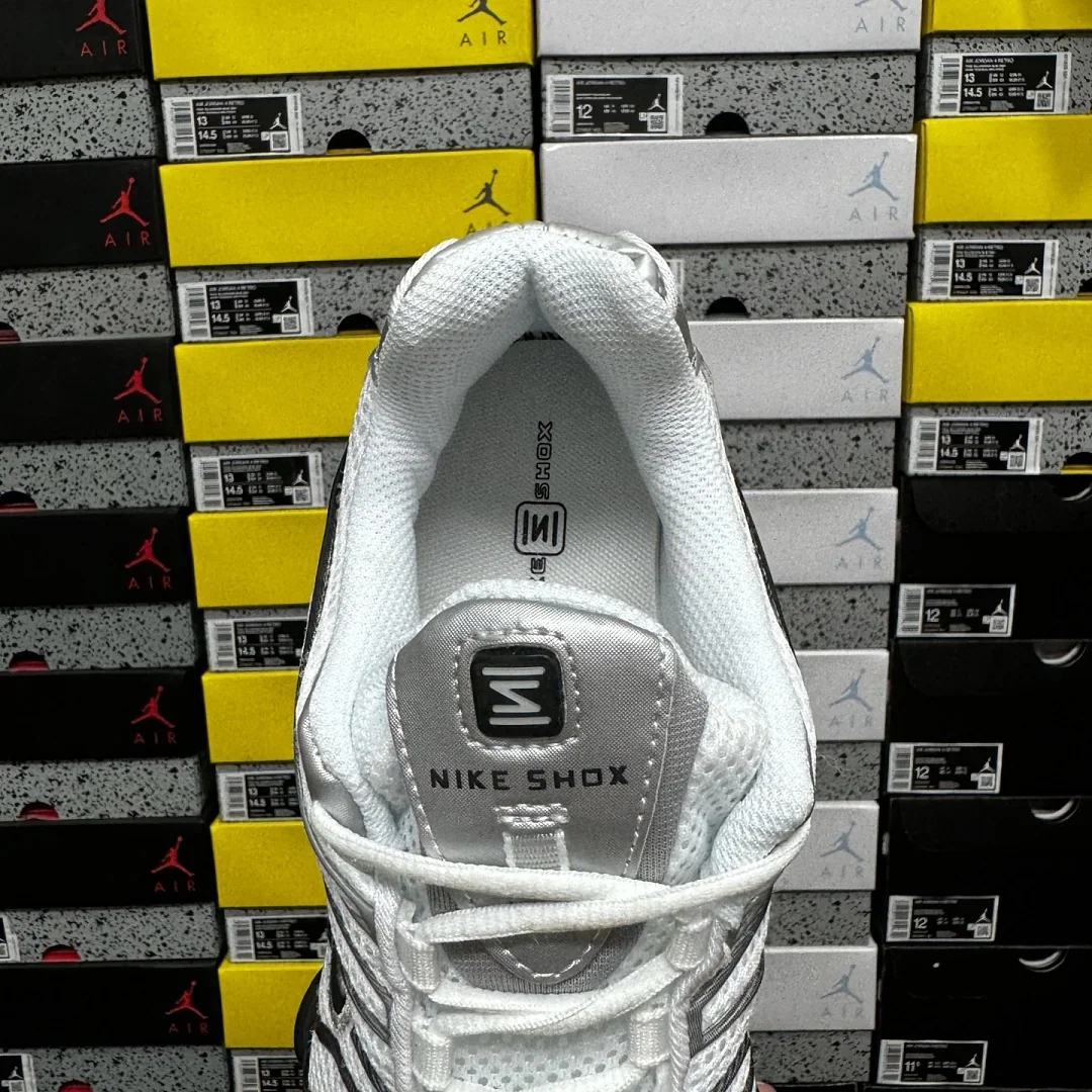 나이키 [BD] 샥스 TL HQ4049-001 201882 Nike Shox TL Metallic Silver Wolf Grey 상세 이미지 5