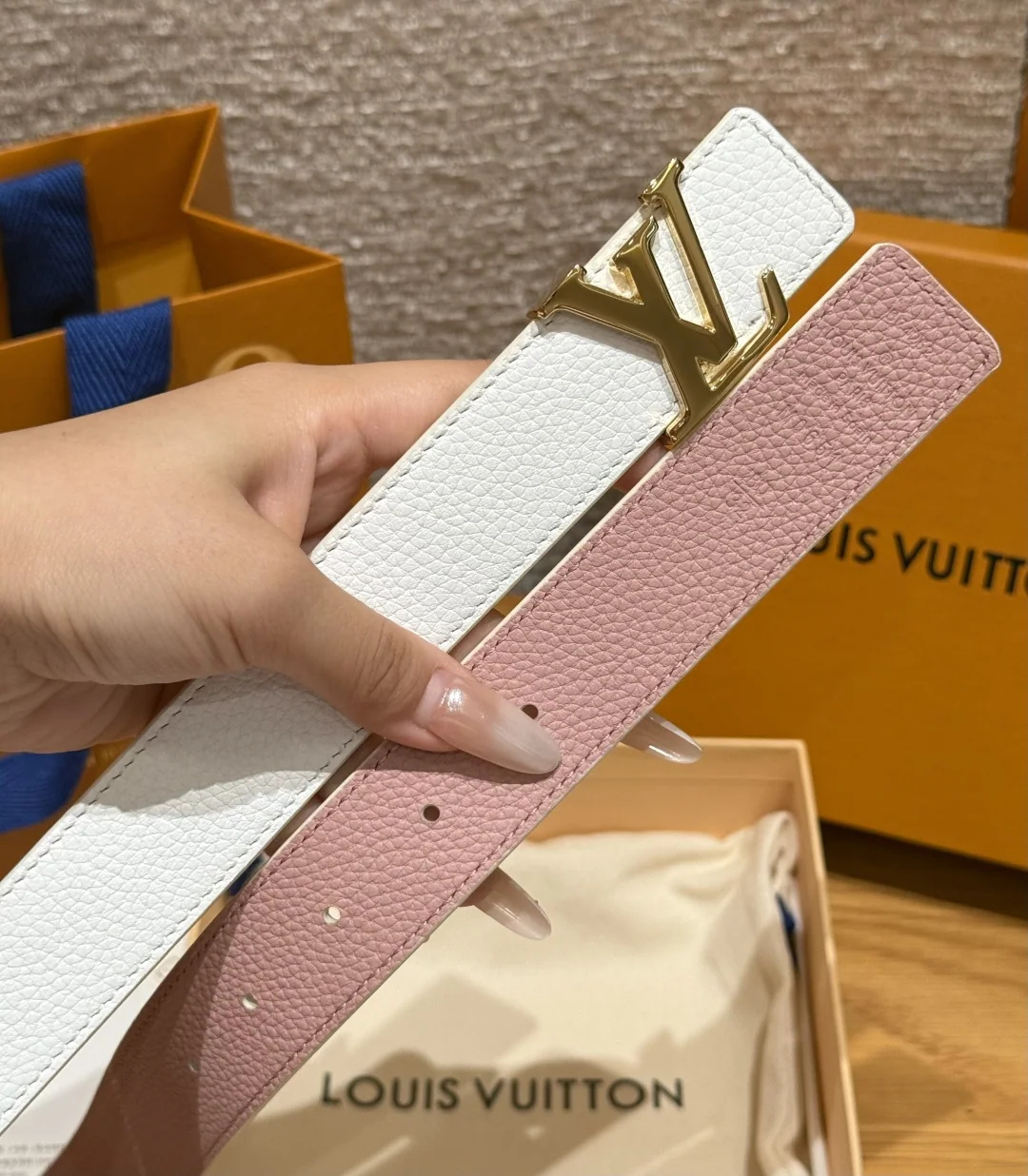 루이비통 JD350 이니셜 투톤 리버시블 벨트 상세 이미지 9
