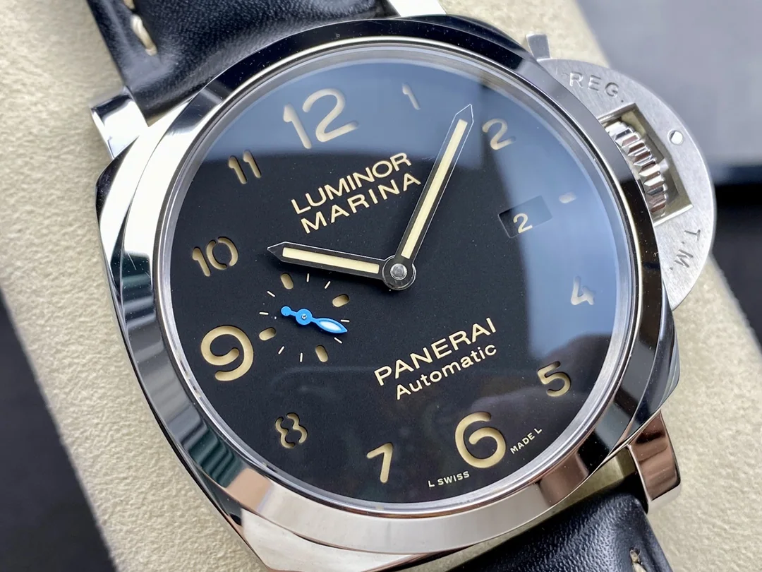 파네라이 PAM1359 시계 상세 이미지 2