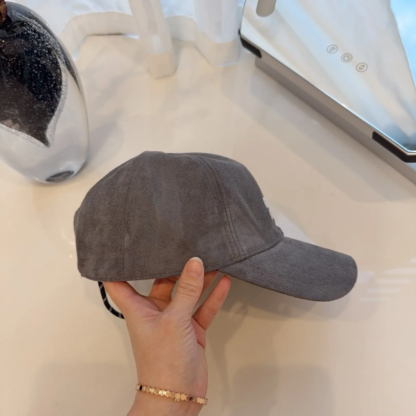 미우미우 모자 81381 Miu Miu Cap 상세 이미지 5