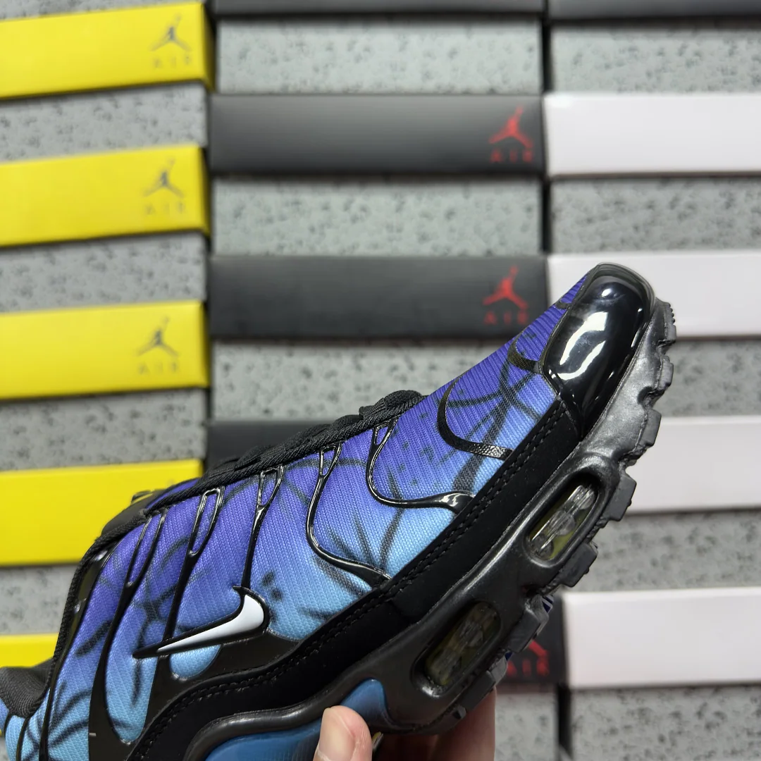 나이키 [BD] 에어 맥스 플러스 FV0950-602 201856 Nike Air Max Plus 상세 이미지 4