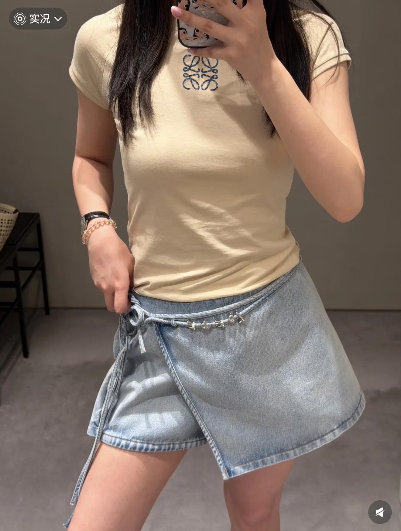 로에베 자수 로고 면 슬림핏 반팔 티셔츠 상세 이미지 6