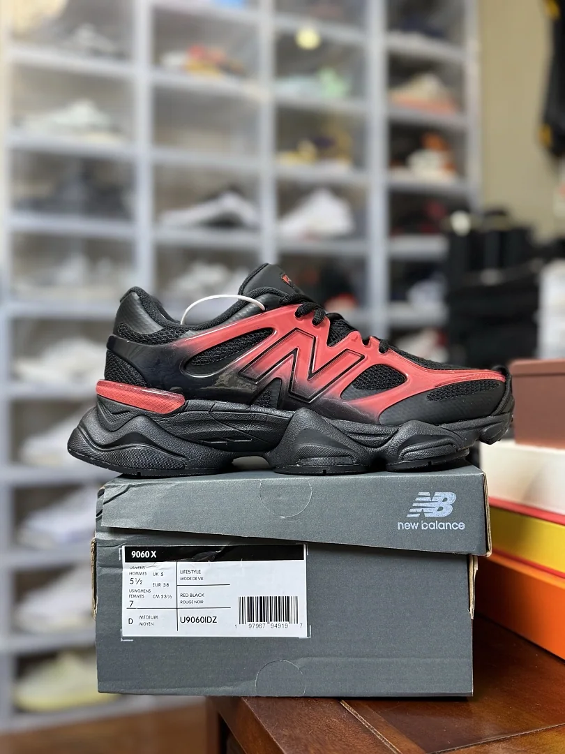뉴발란스 [C] 9060 U9060IDZ 202235 New Balance 9060 상세 이미지 1
