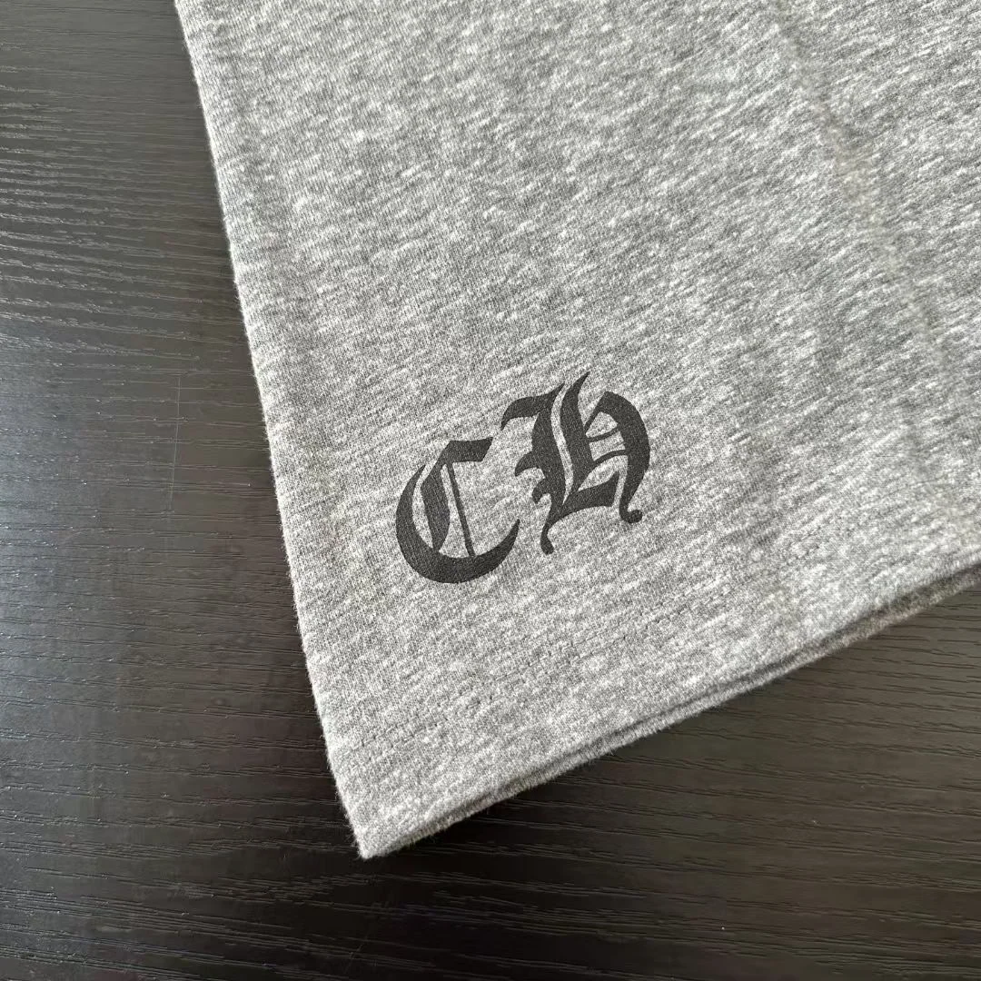 크롬하츠 여성 그레이 브이넥 꽃무늬 반팔 티셔츠 상세 이미지 3