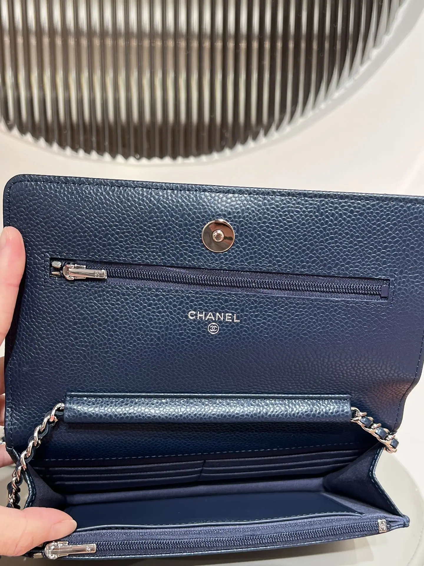 샤넬 리치 패턴 보트 블루 가방 상세 이미지 7